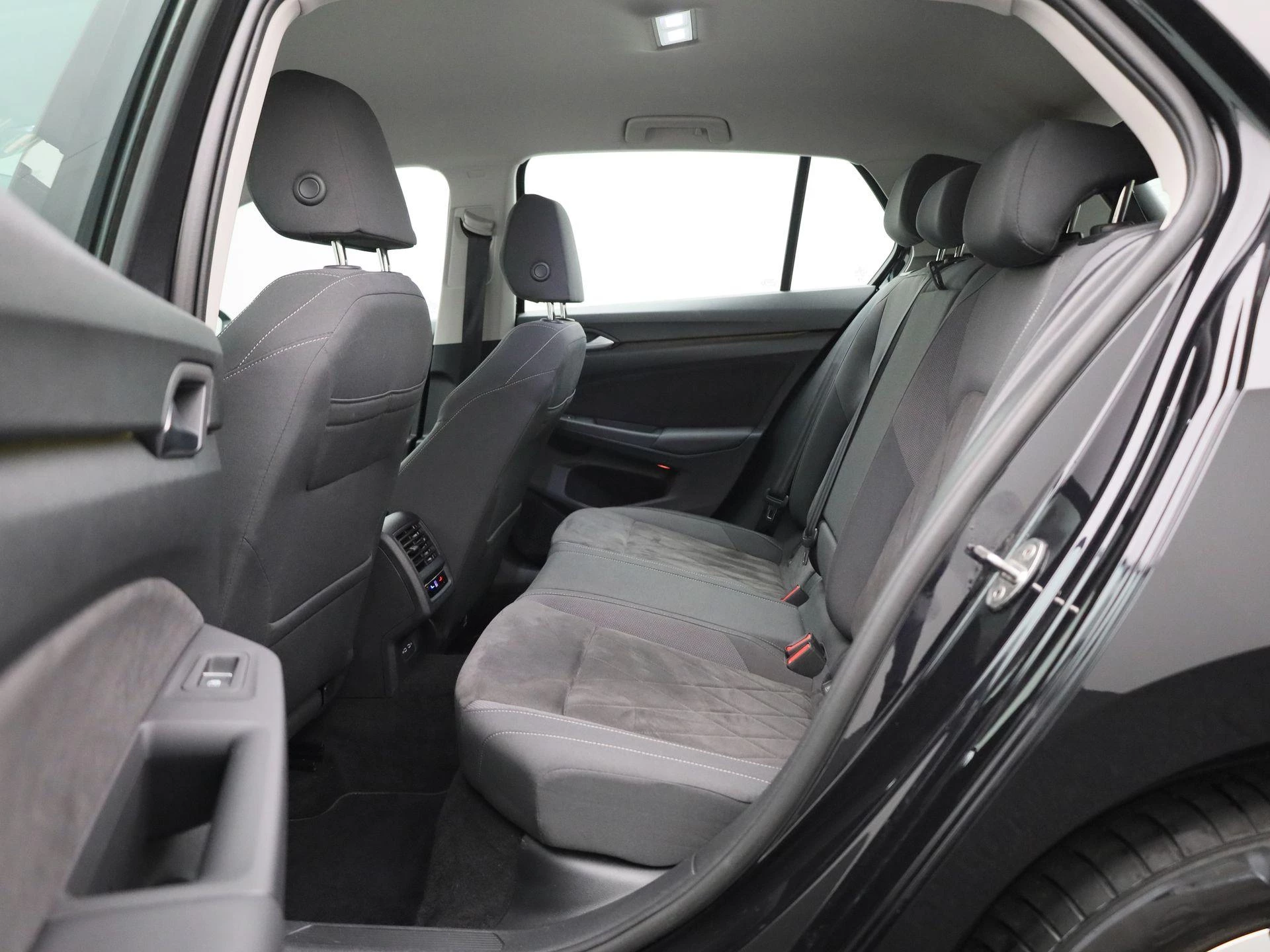 Volkswagen Golf VIII 1.4 eHybrid Style Business DSG