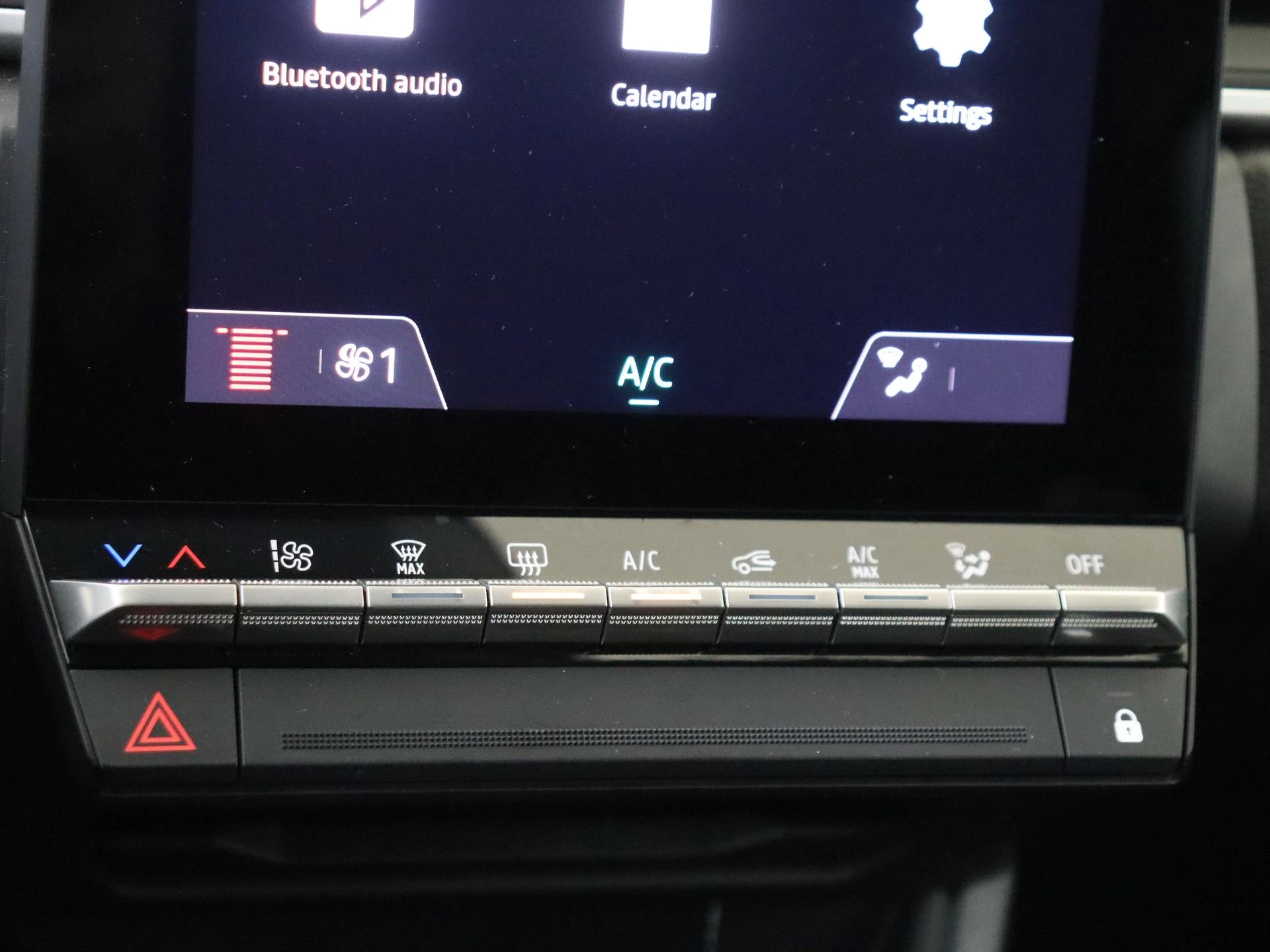 Renault-Captur-image-22