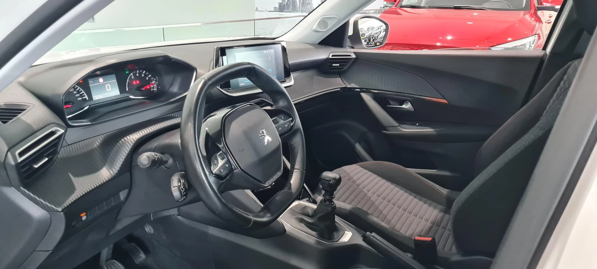 Peugeot-2008-image-11