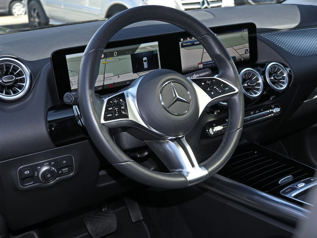 Mercedes-Benz-B-Klasse 180 d-image-8