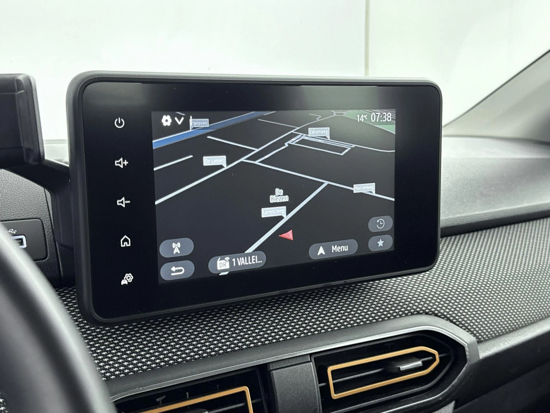 Dacia-Sandero Stepway-image-22