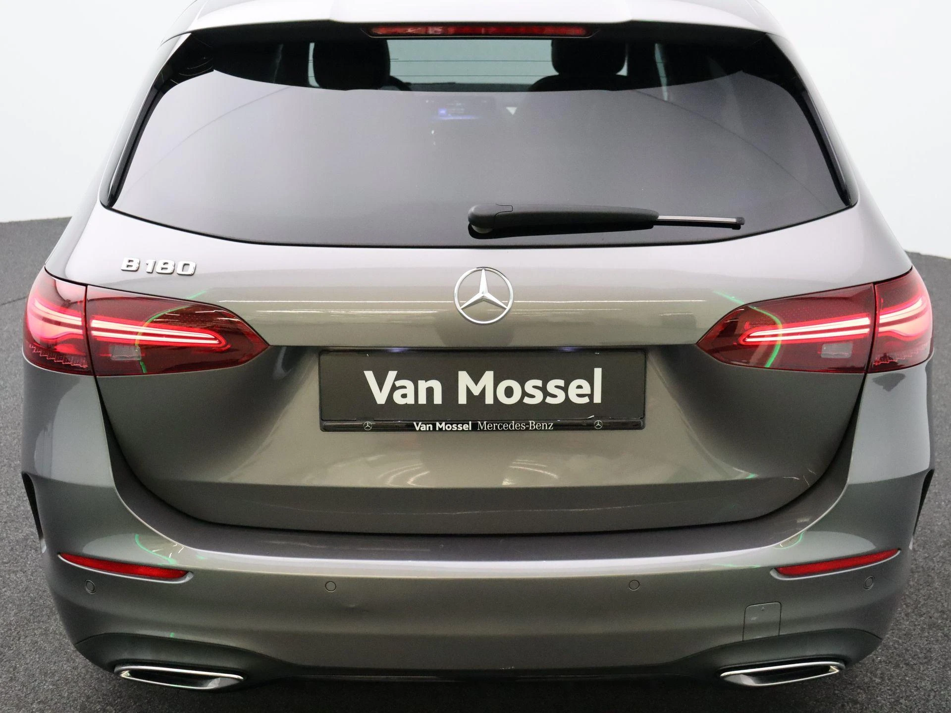 Mercedes-Benz-B-Klasse-image-25