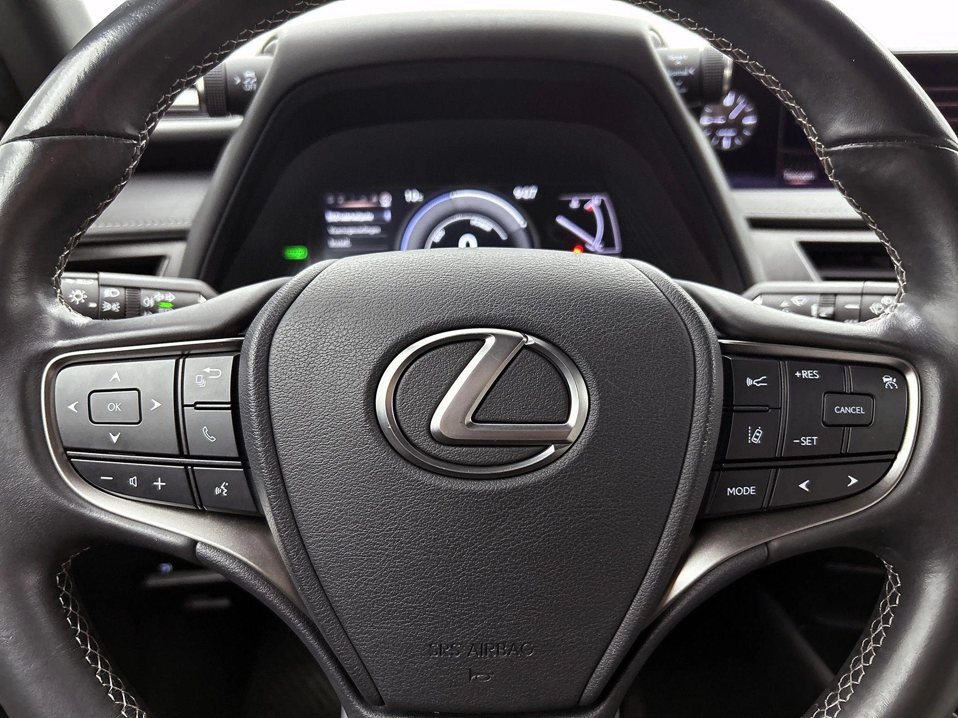 Lexus-UX-image-41