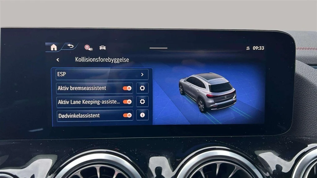 Mercedes-Benz-EQA-image-19