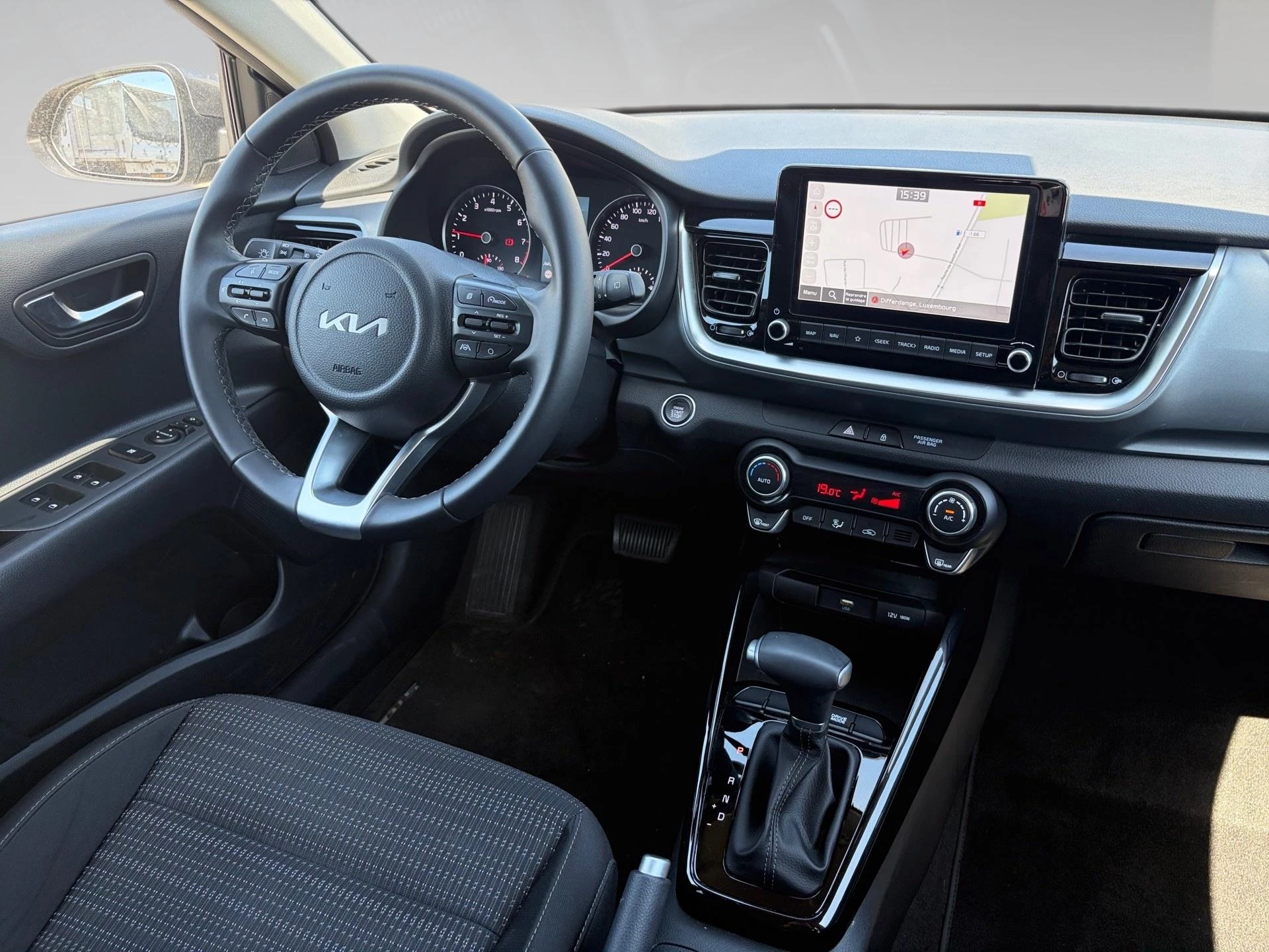Kia Stonic 1.0 T 100 Pure DCT