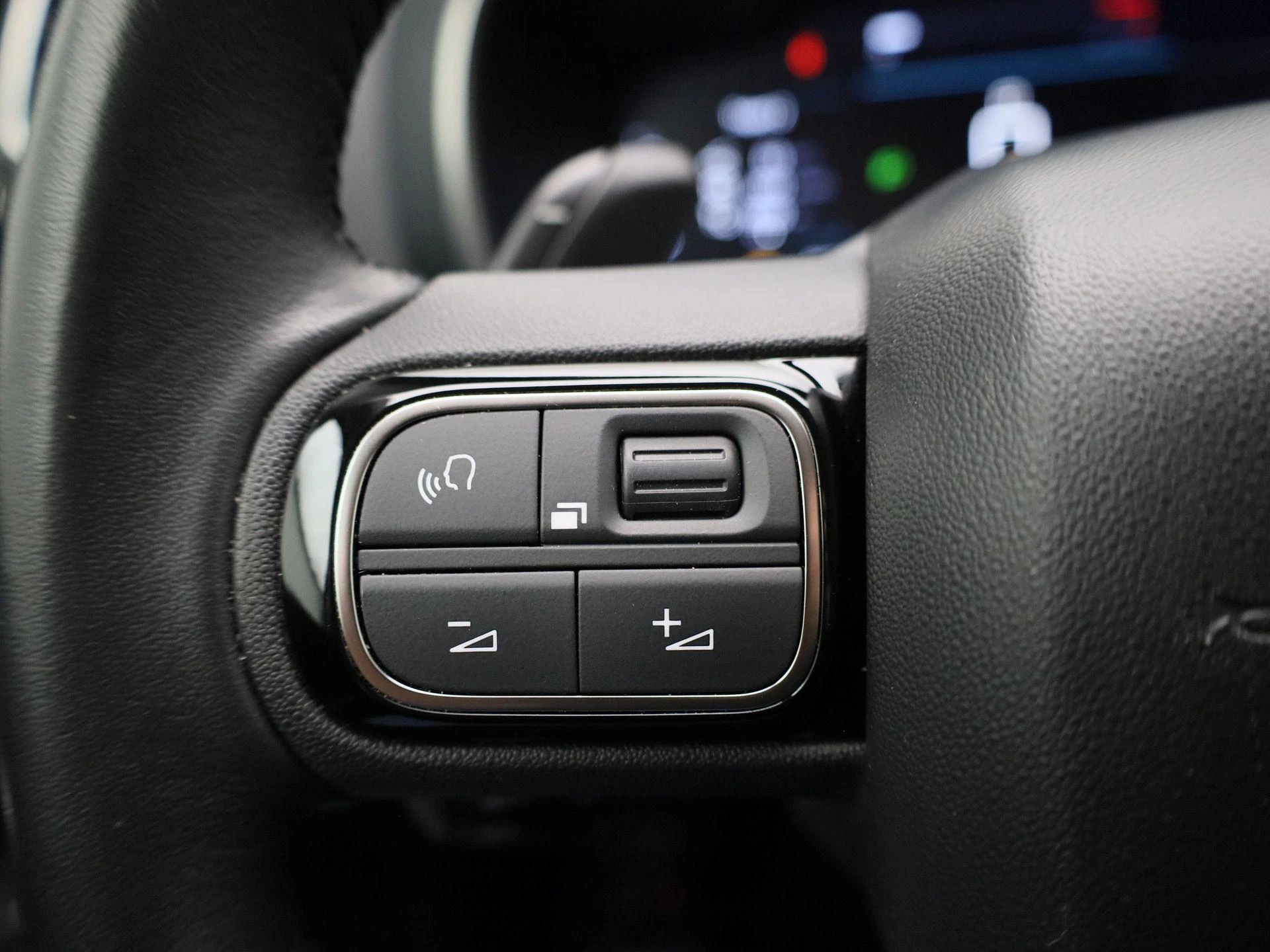 Citroën-C5 Aircross-image-17