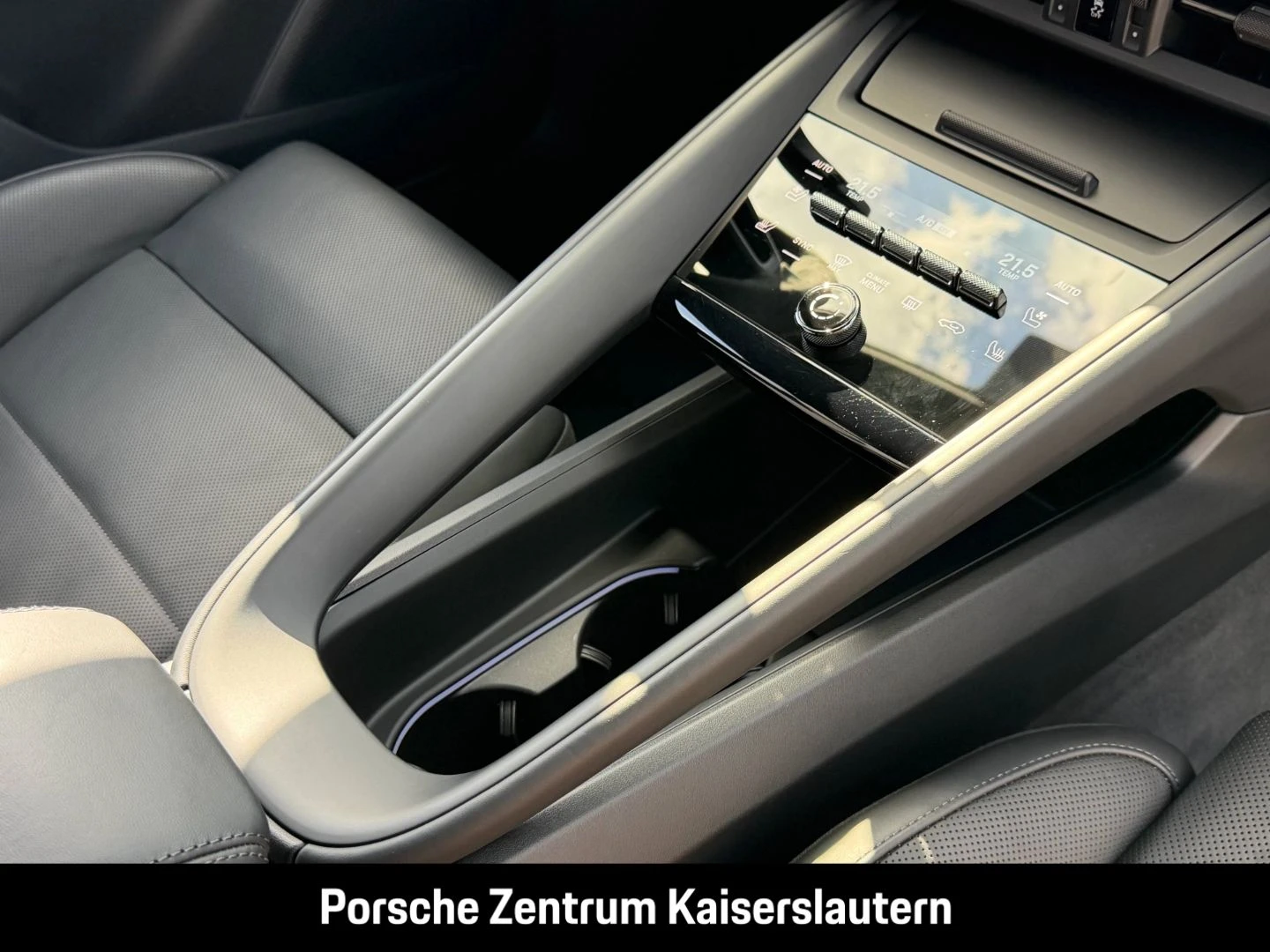 Porsche-Macan-image-36