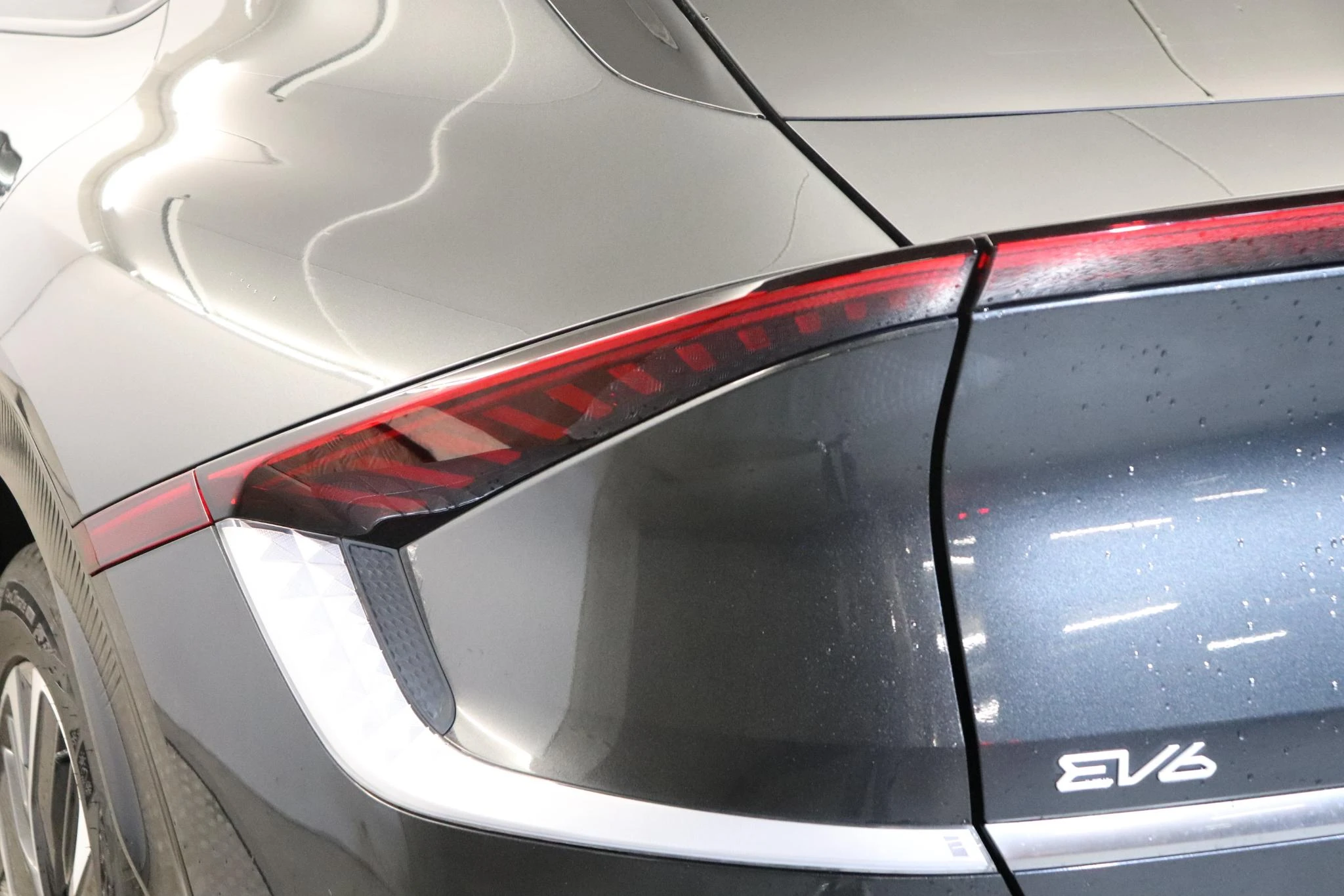 Kia EV6 BEV 77,4 kWH Earth