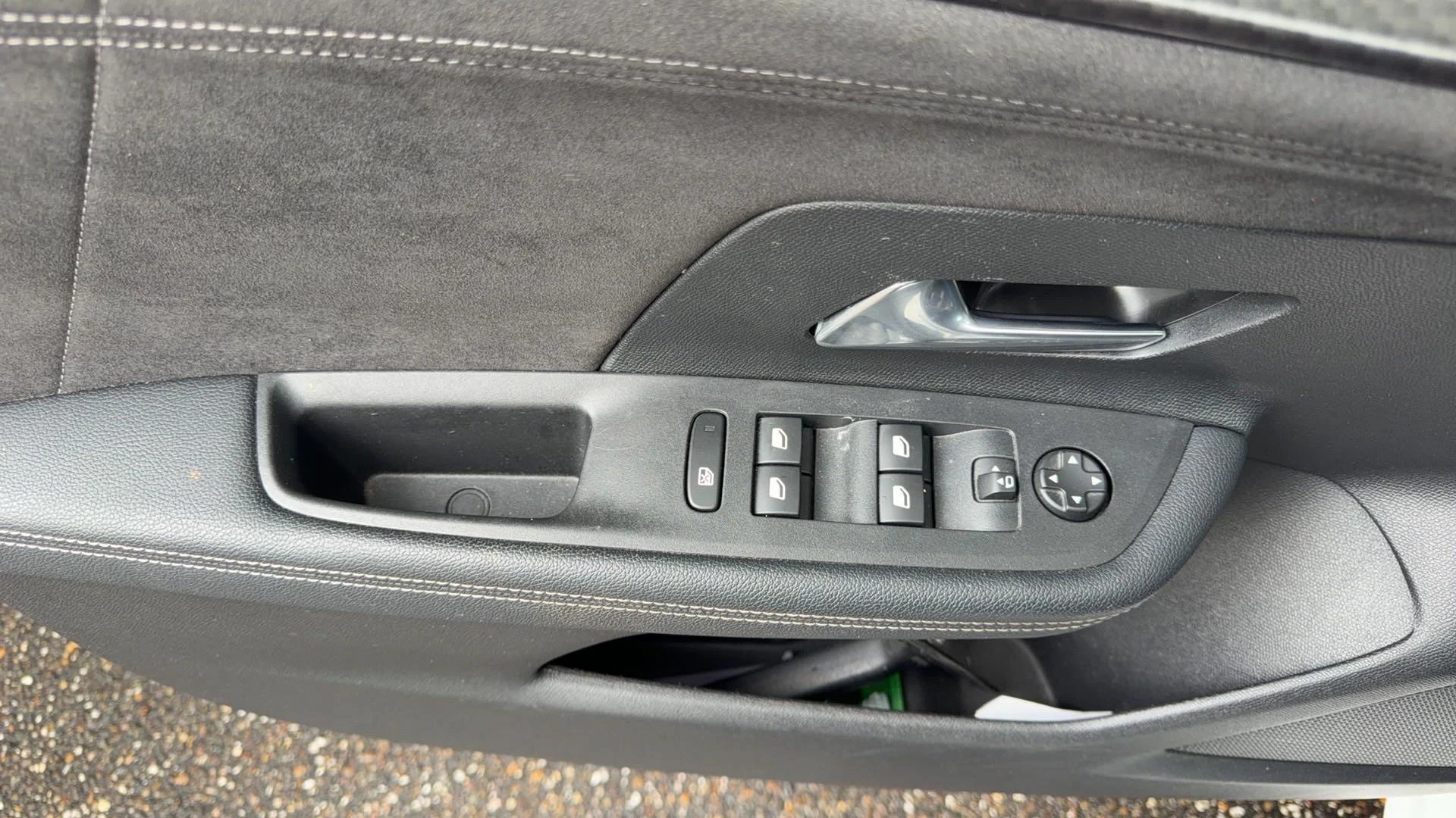 Opel-Mokka-e-image-12