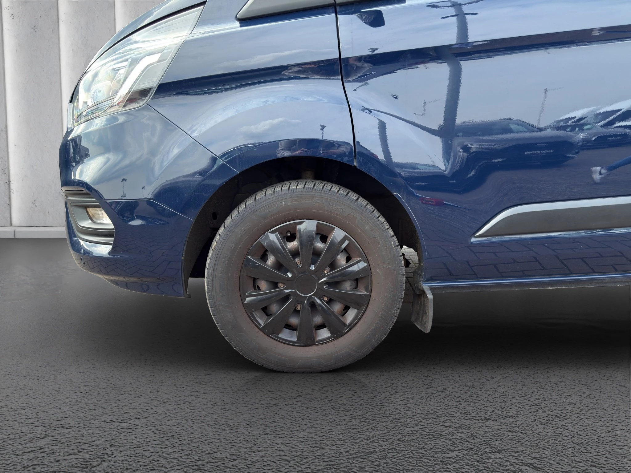 Ford-Transit Custom-image-8