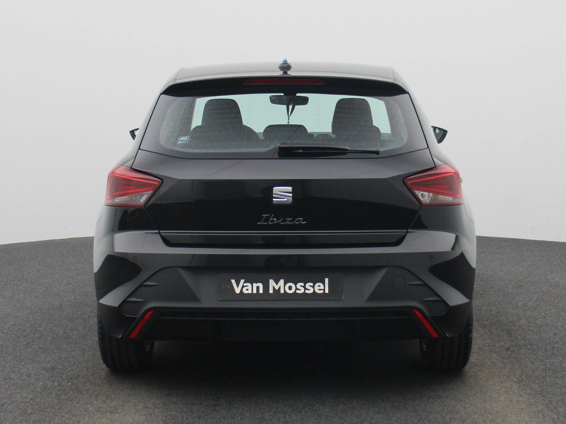 SEAT-Ibiza-image-5