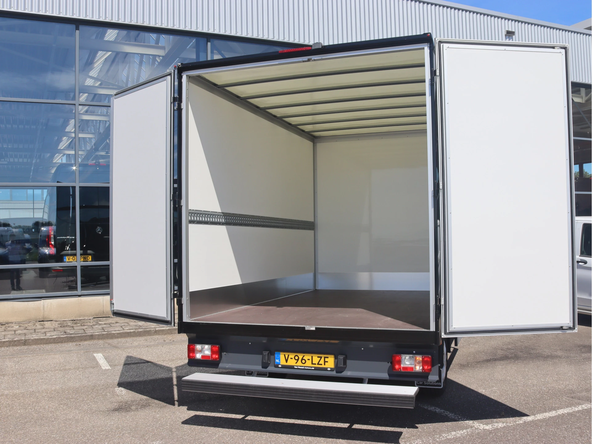 Maxus eDeliver9