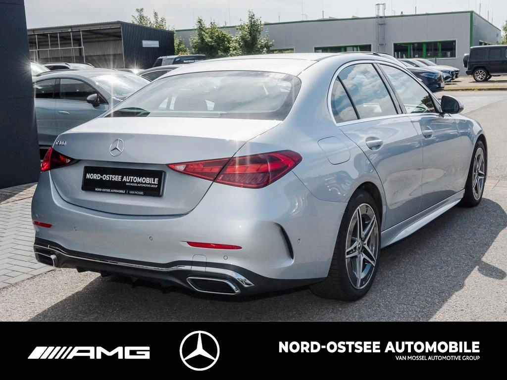 Mercedes-Benz C-Klasse 300 AMG AHK MBUX LED SHZ KEYLESS-GO AMG Line