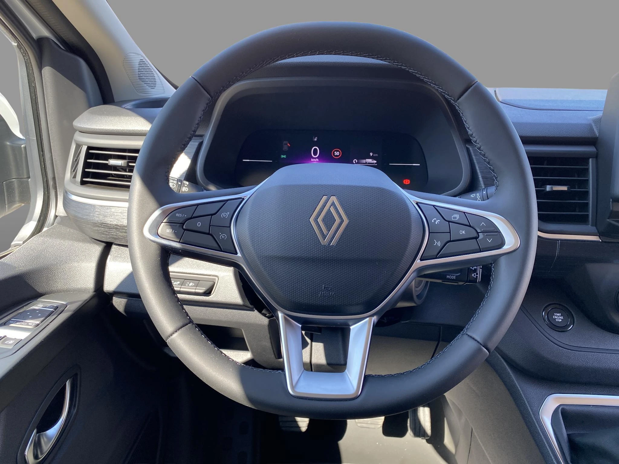Renault-Trafic-image-11