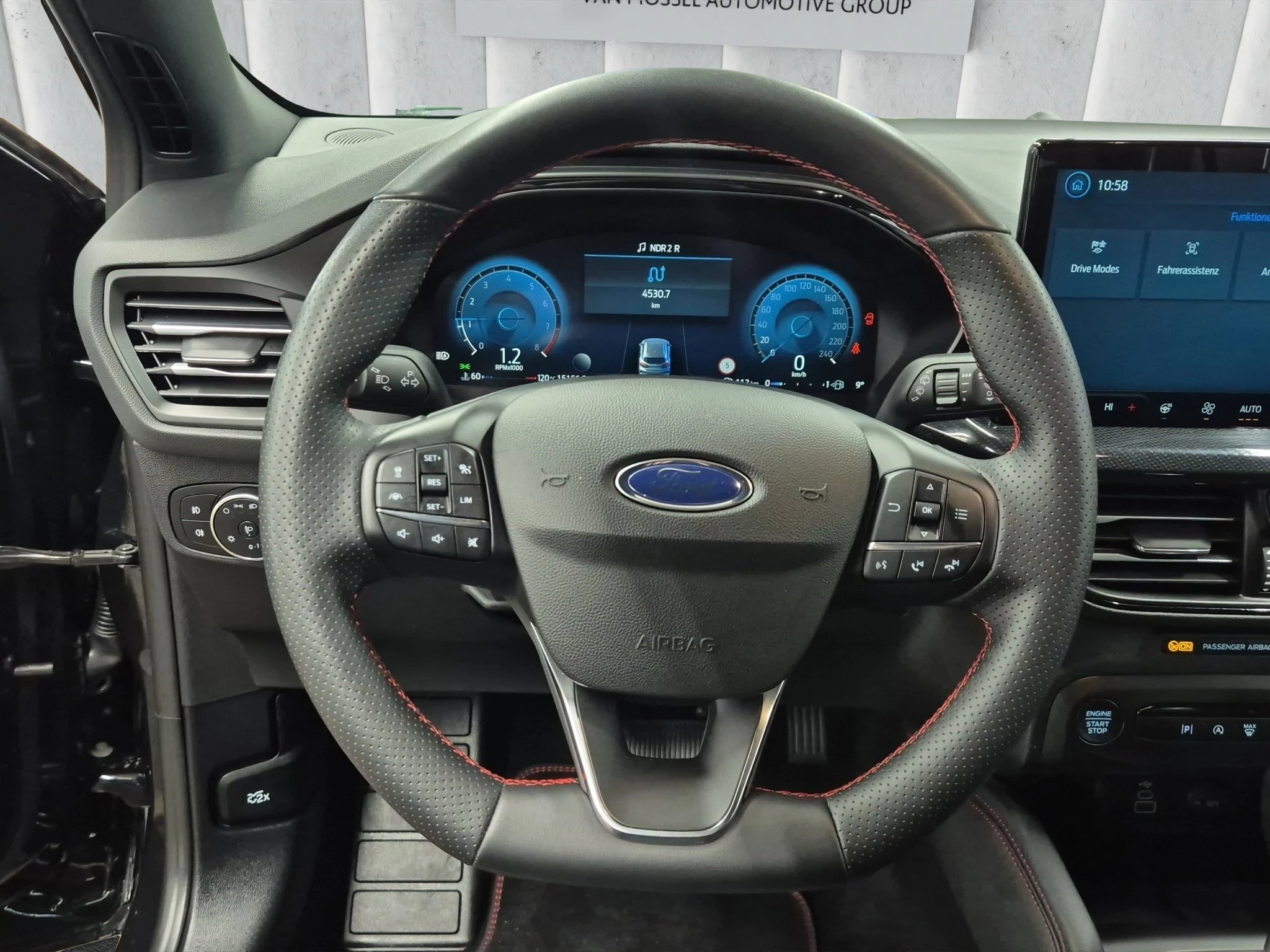 Ford-Focus-image-11