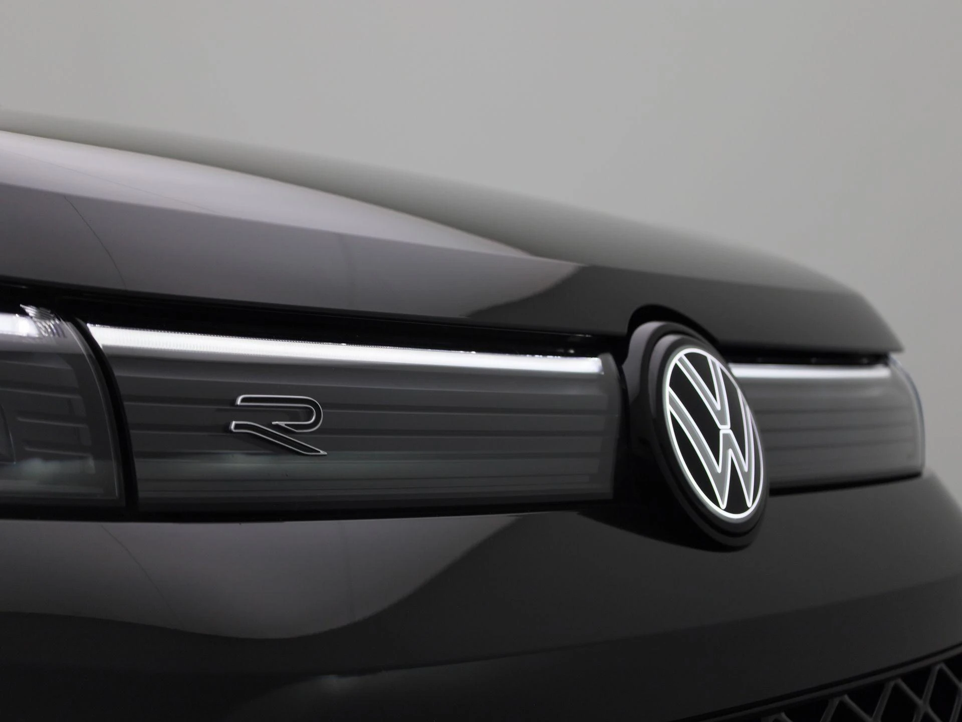 Volkswagen Tiguan 1.5 eHybrid R-Line Edition 204 PK|