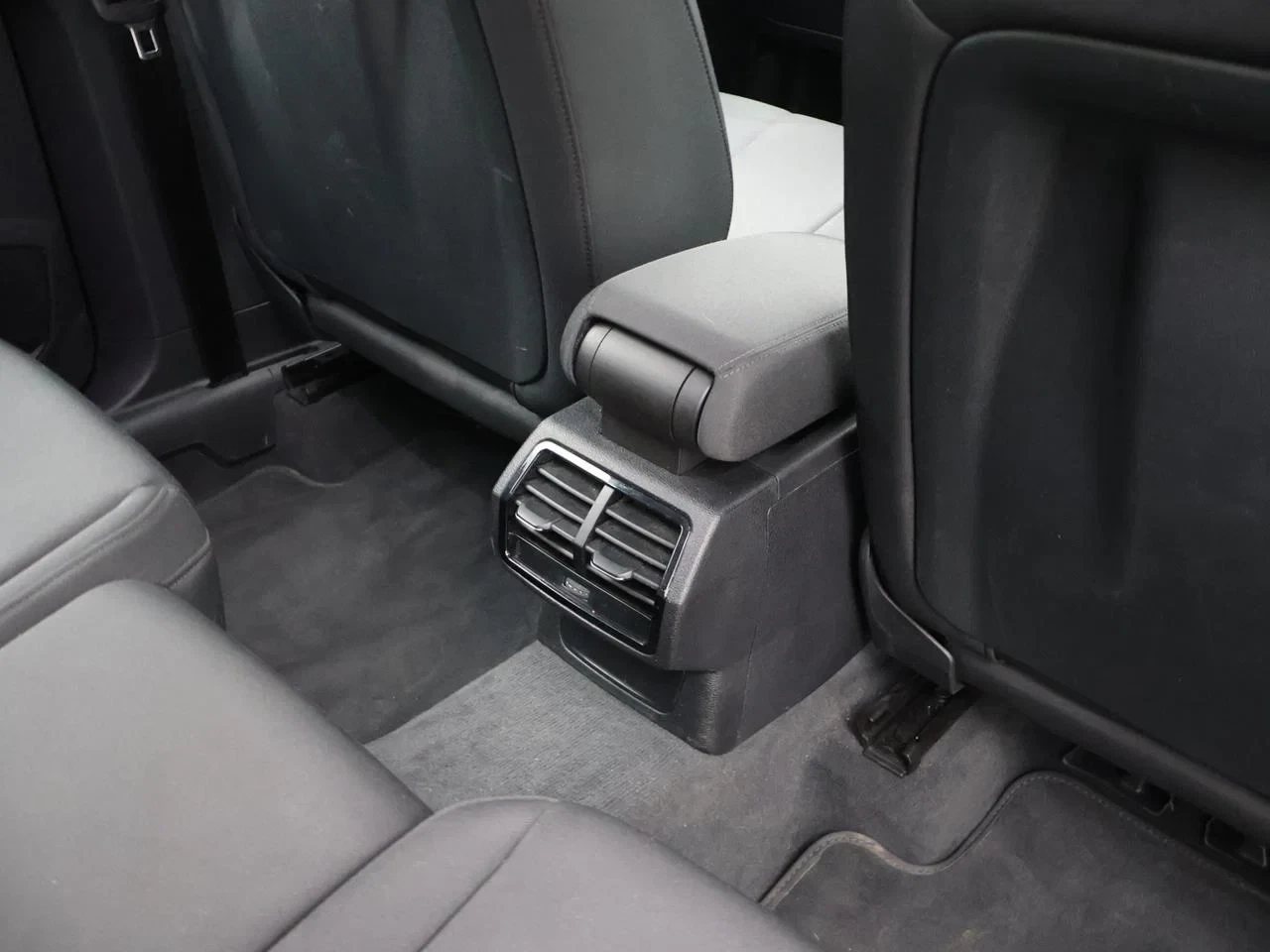 Audi-Q3-image-13