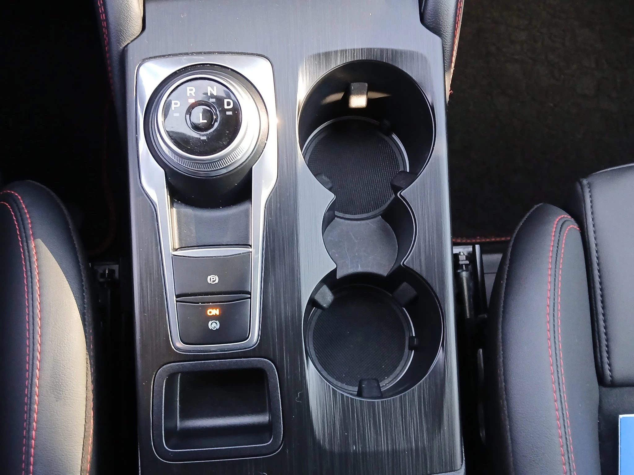 Ford-Kuga-image-26