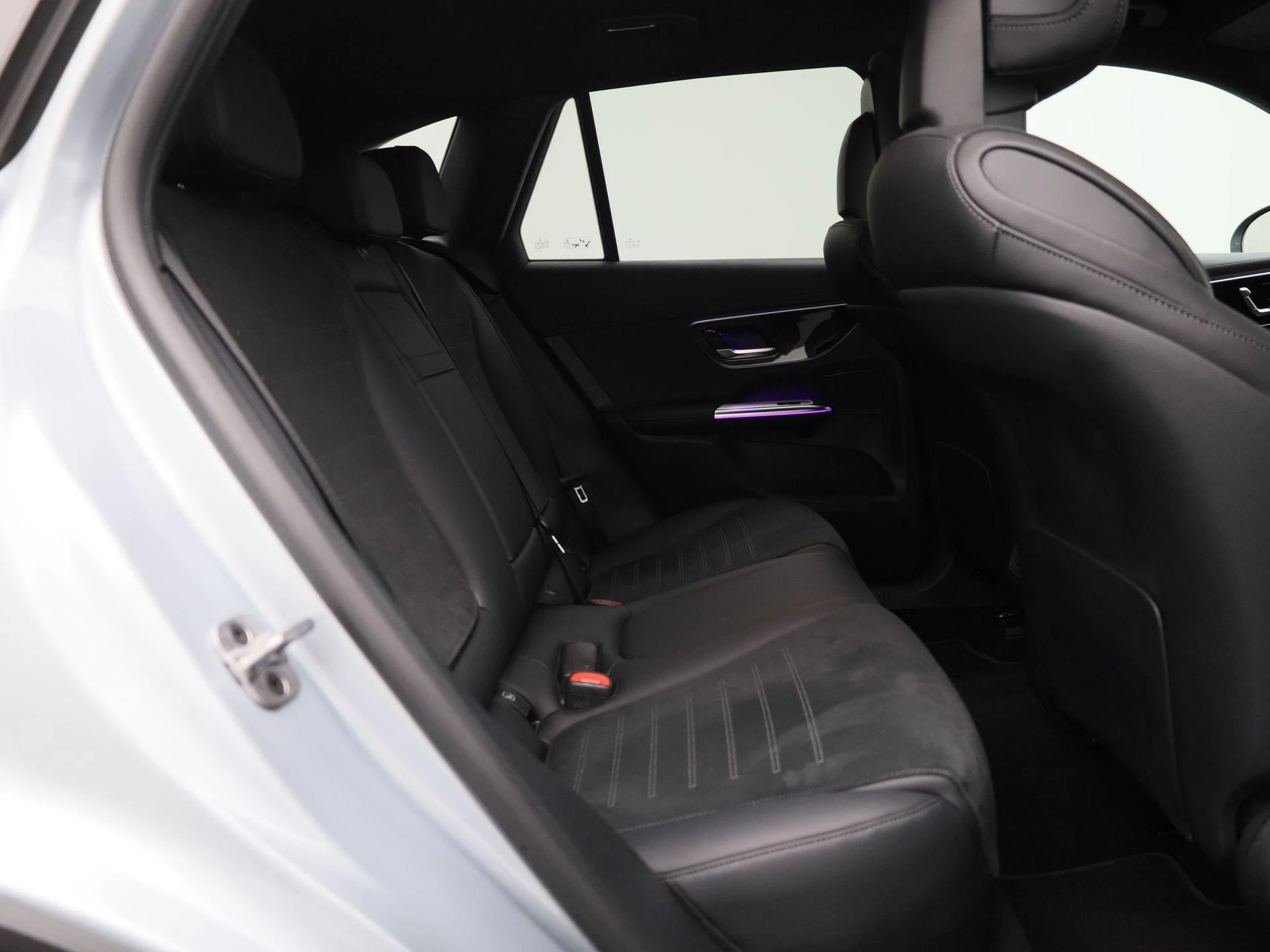 Mercedes-Benz-GLC-image-42