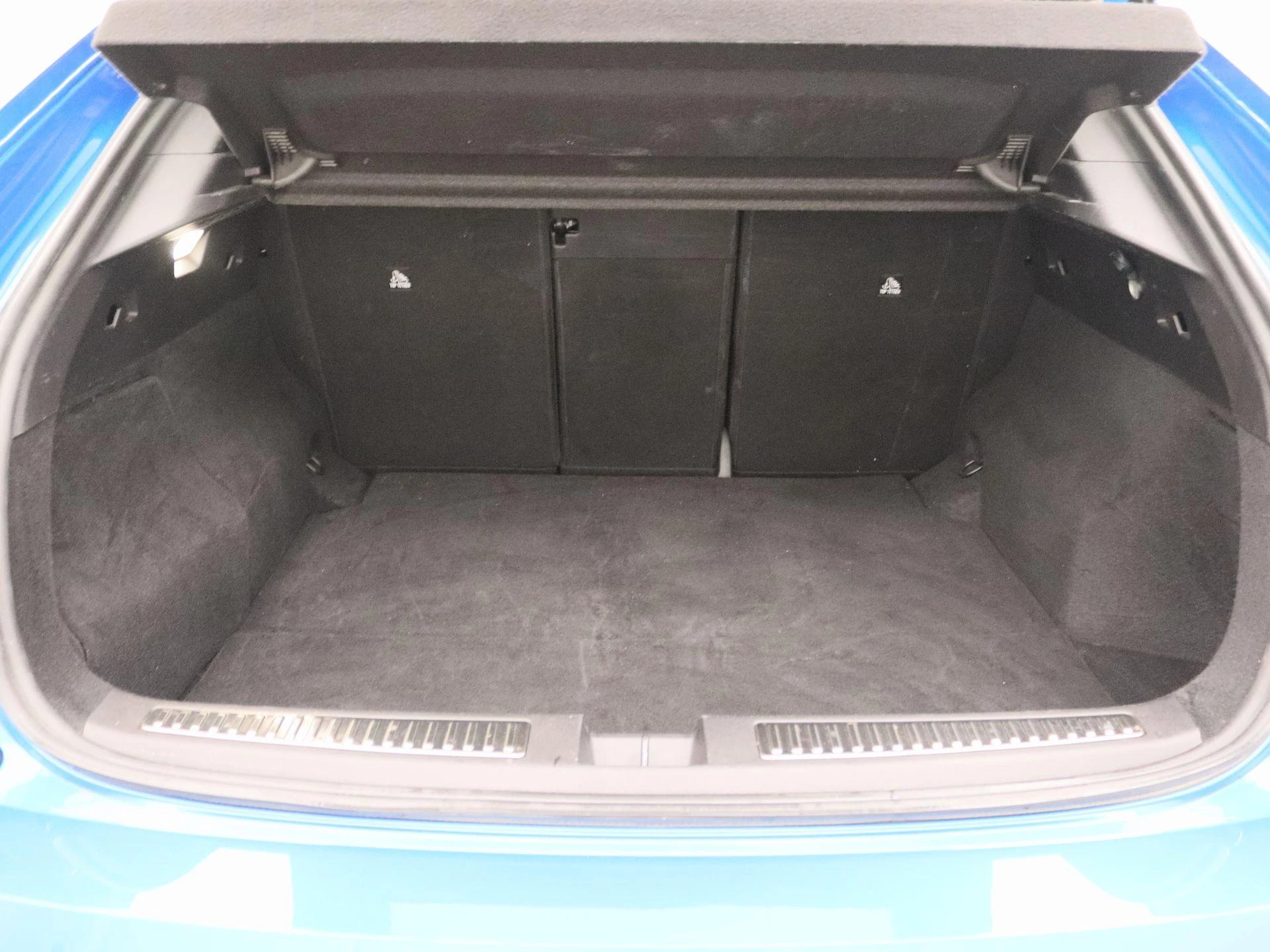 Renault-Rafale-image-12