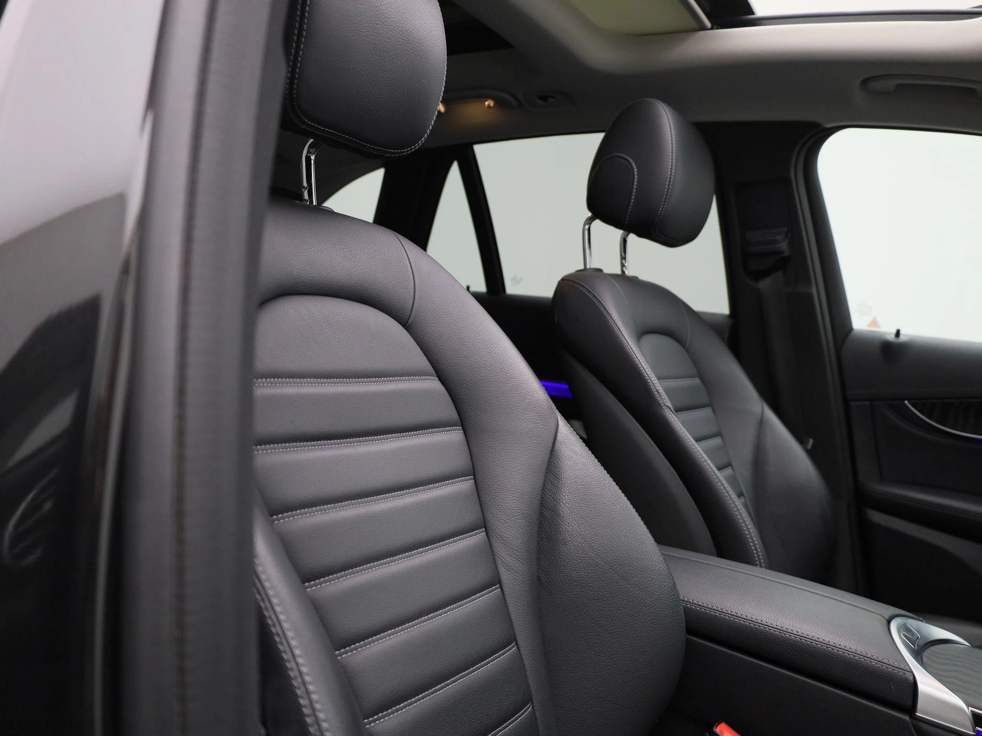 Mercedes-Benz GLC 300 4MATIC Premium Plus