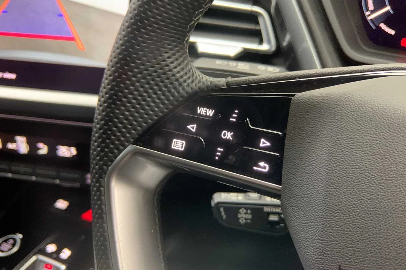 Audi-Q4 e-tron-image-25