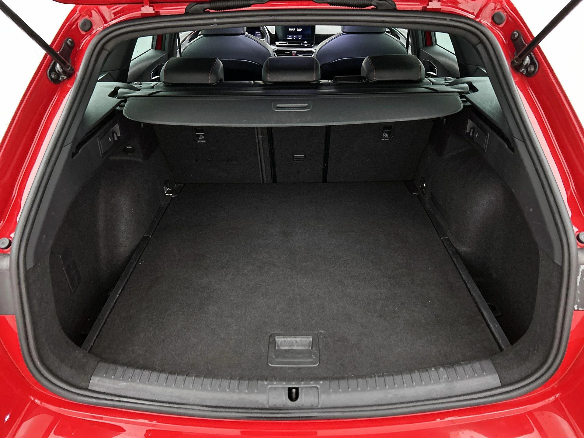 SEAT-Leon-image-20