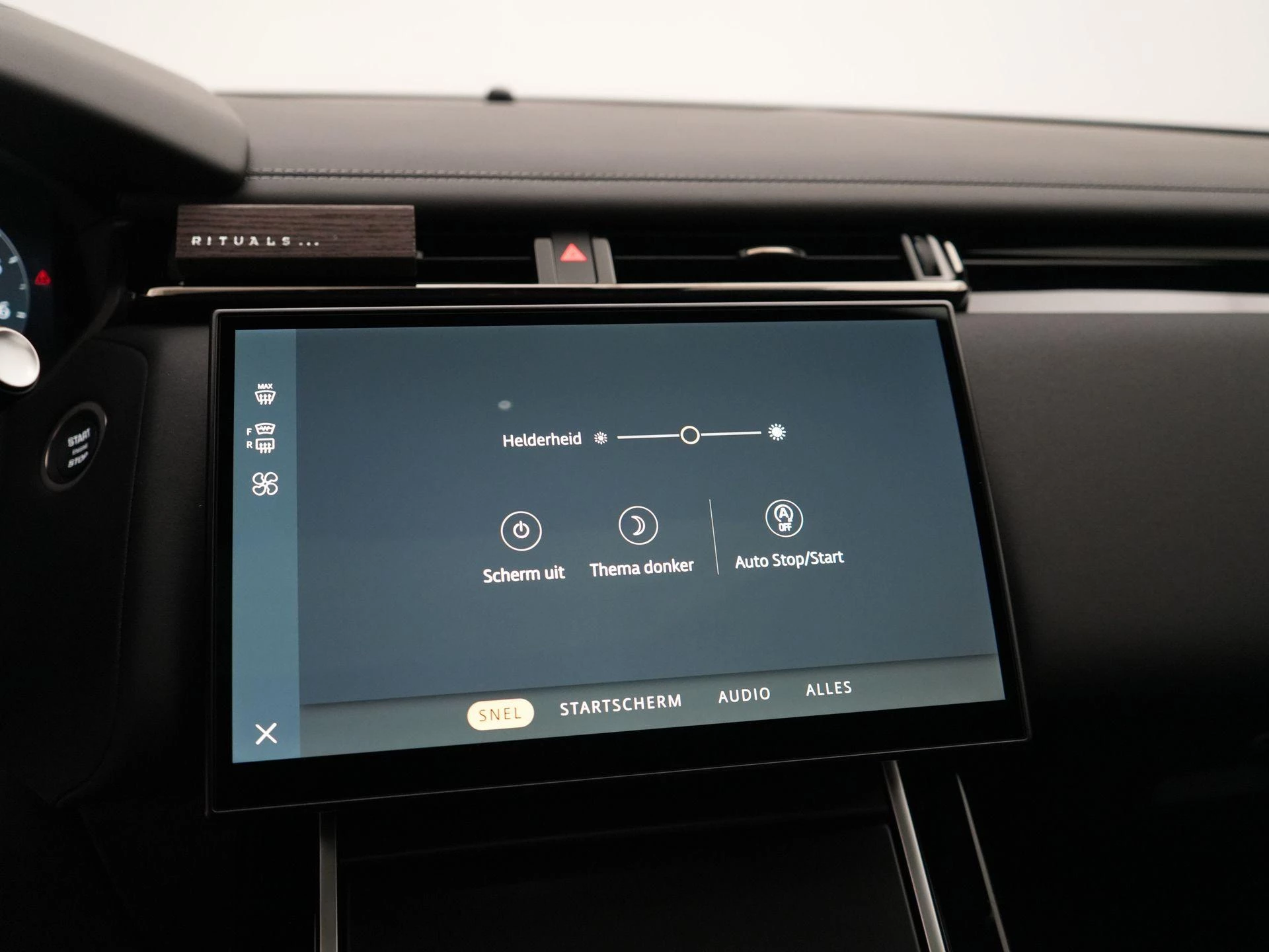 Land Rover Range Rover Velar 2.0 P400e Belgravia Edition