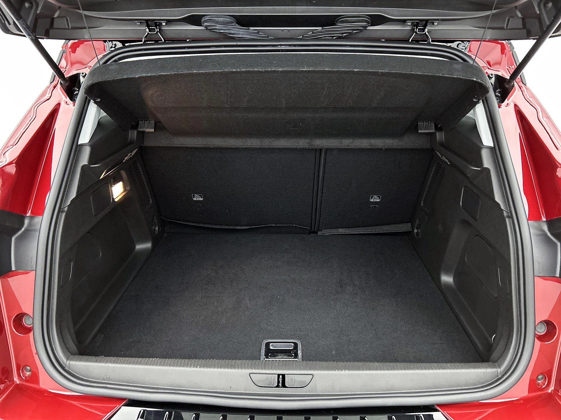 Opel-Grandland-image-23