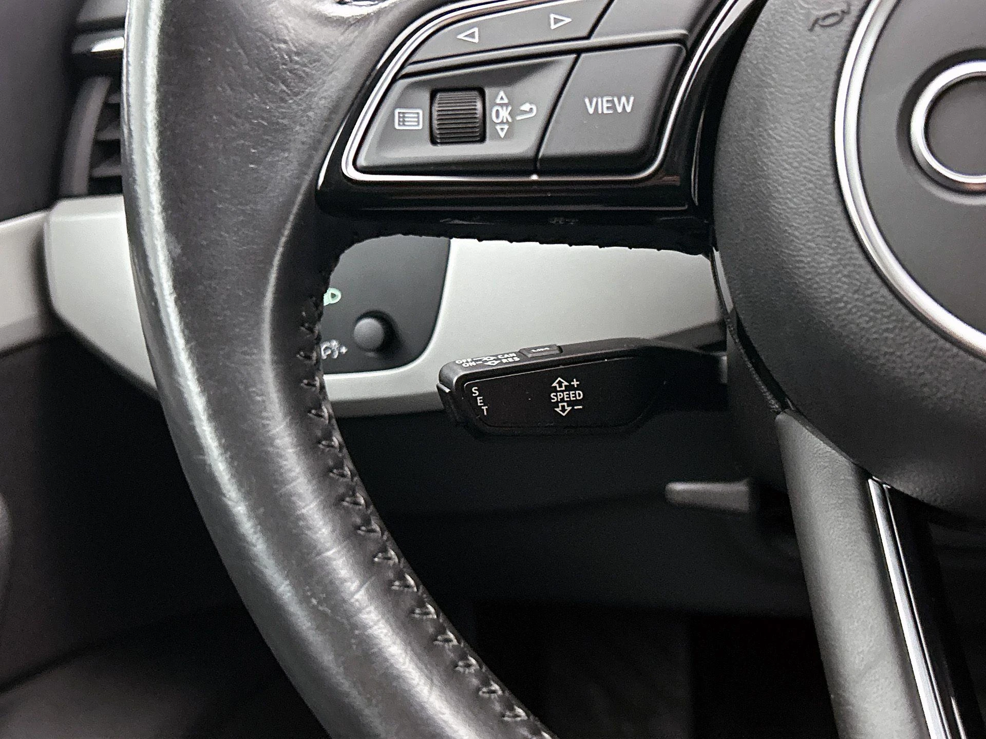 Audi-A4-image-5