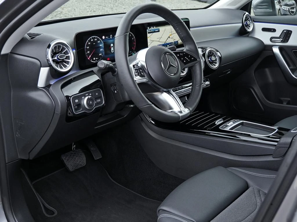 Mercedes-Benz-A-Klasse 200-image-7