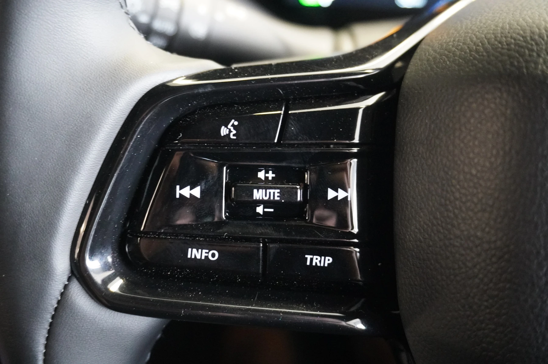 Suzuki-e Vitara-image-26