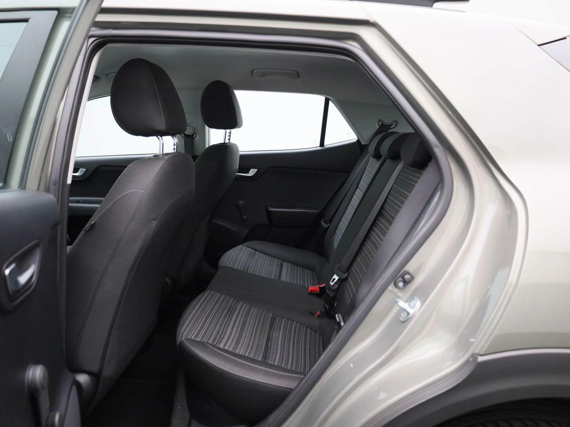 Kia-Stonic-image-9