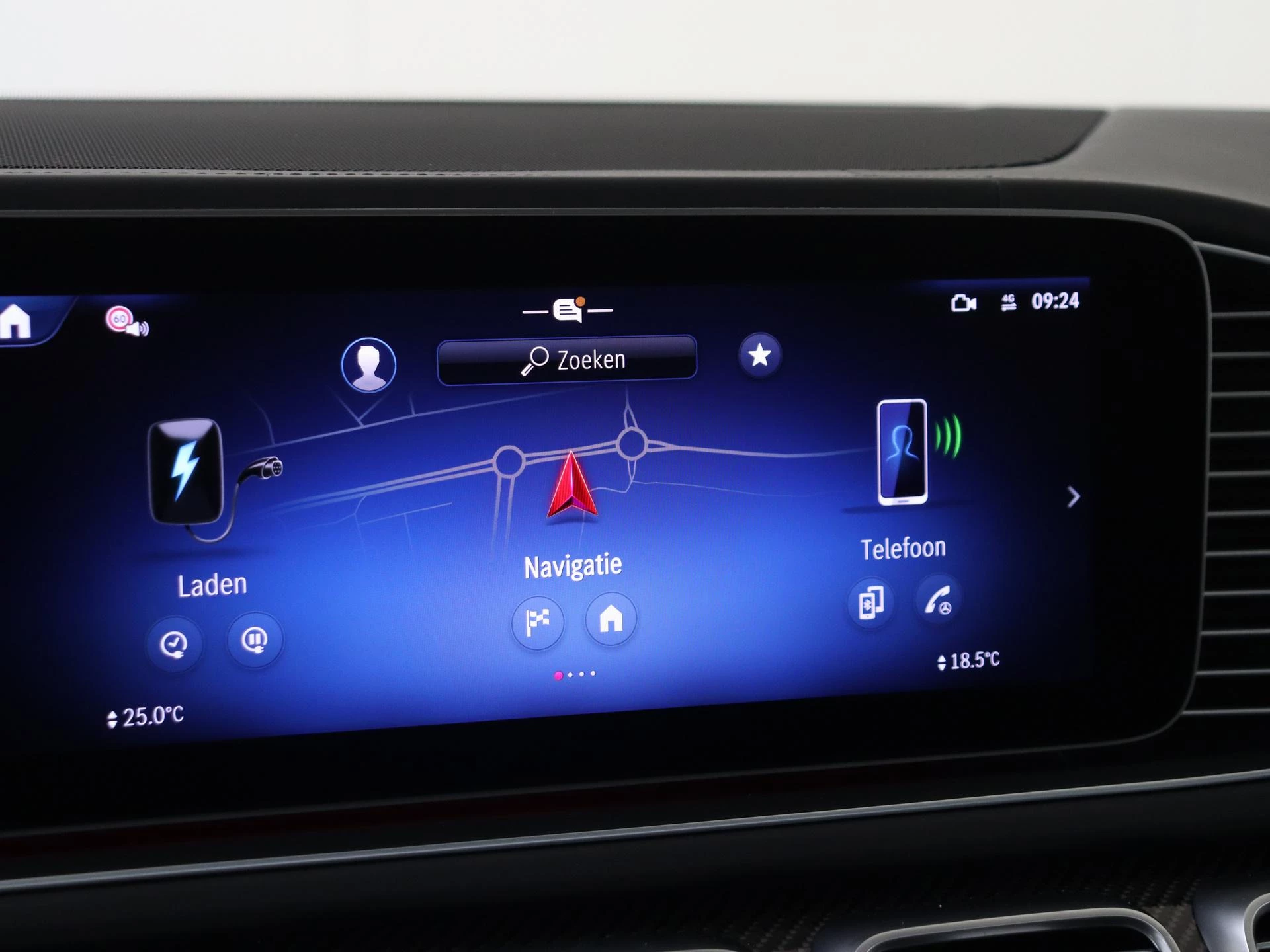Mercedes-Benz-GLE-image-24