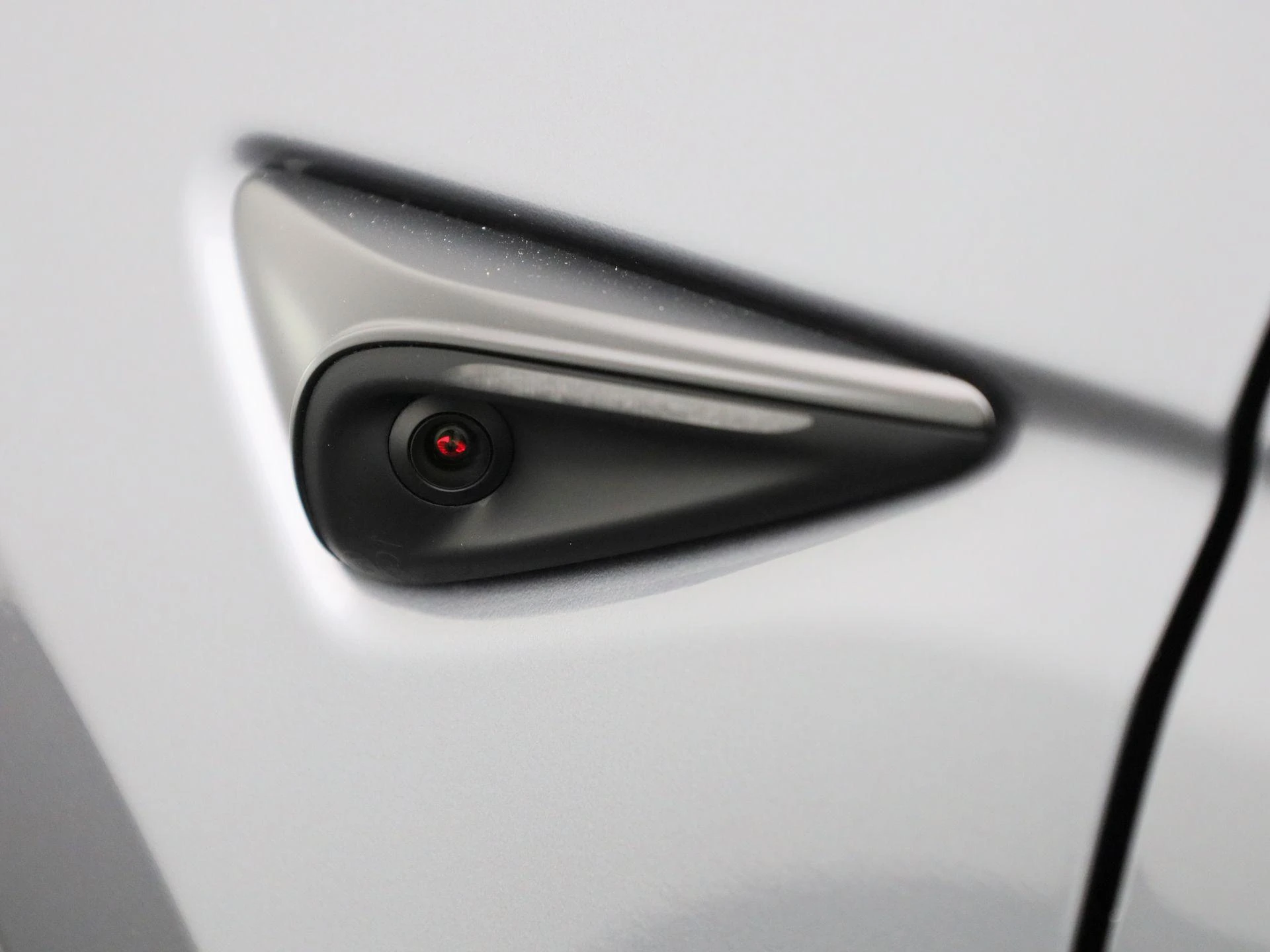 Tesla-Model Y-image-18