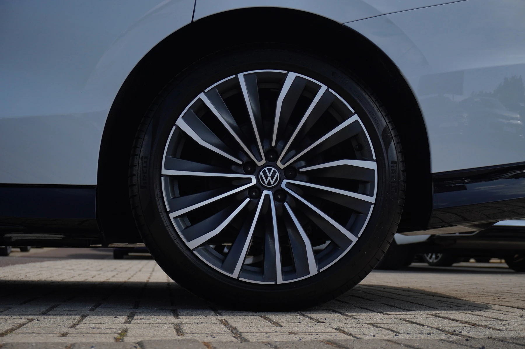 Volkswagen-ID.7-image-40