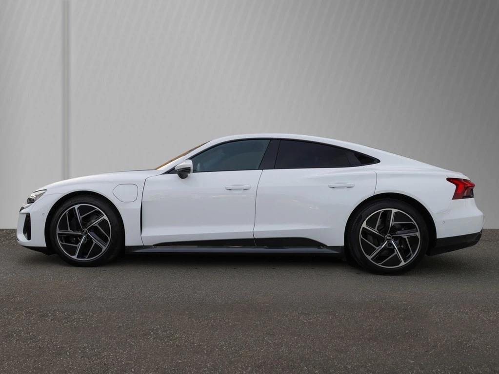Audi-e-tron GT-image-2
