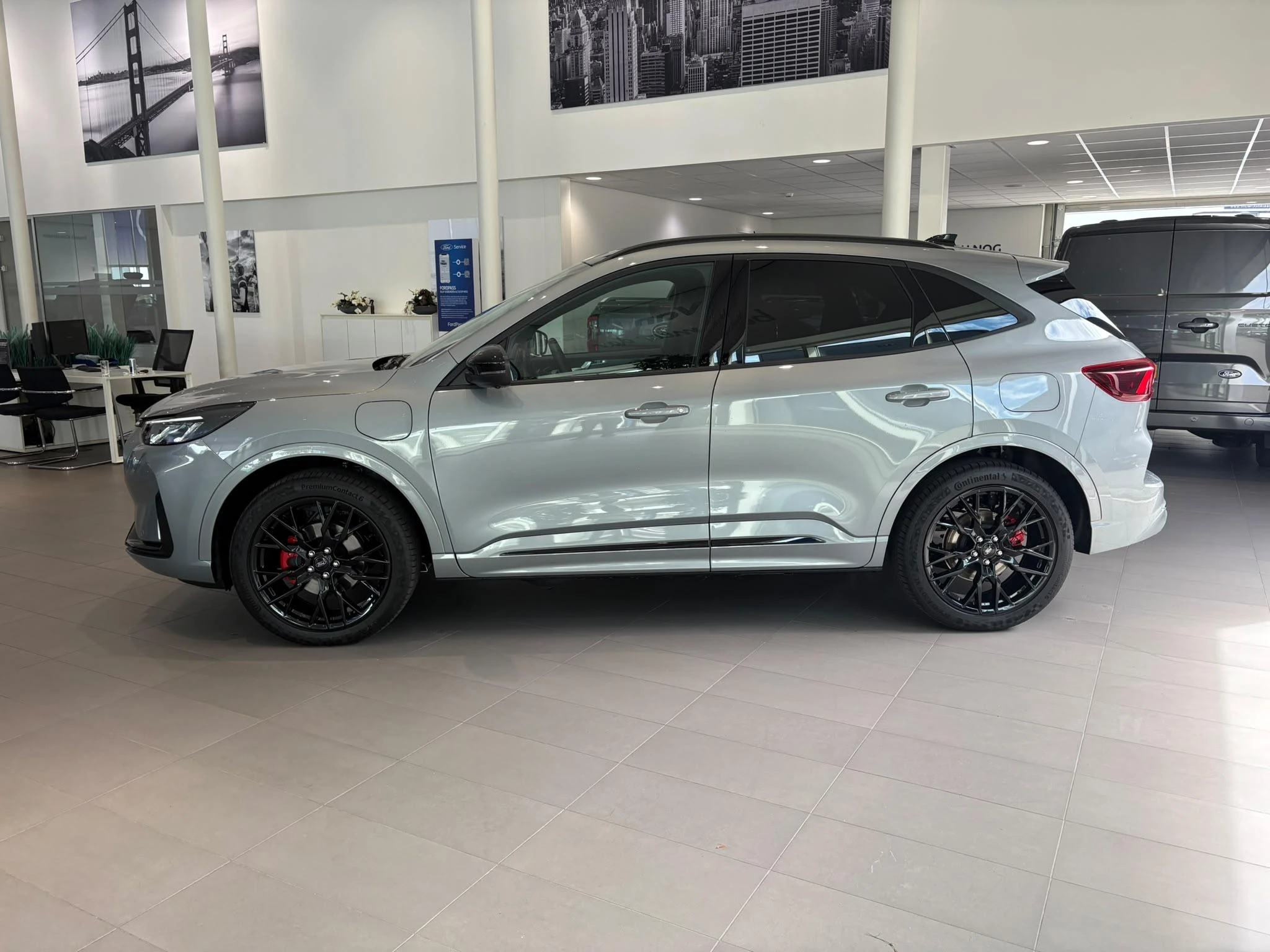 Ford-Kuga-image-8