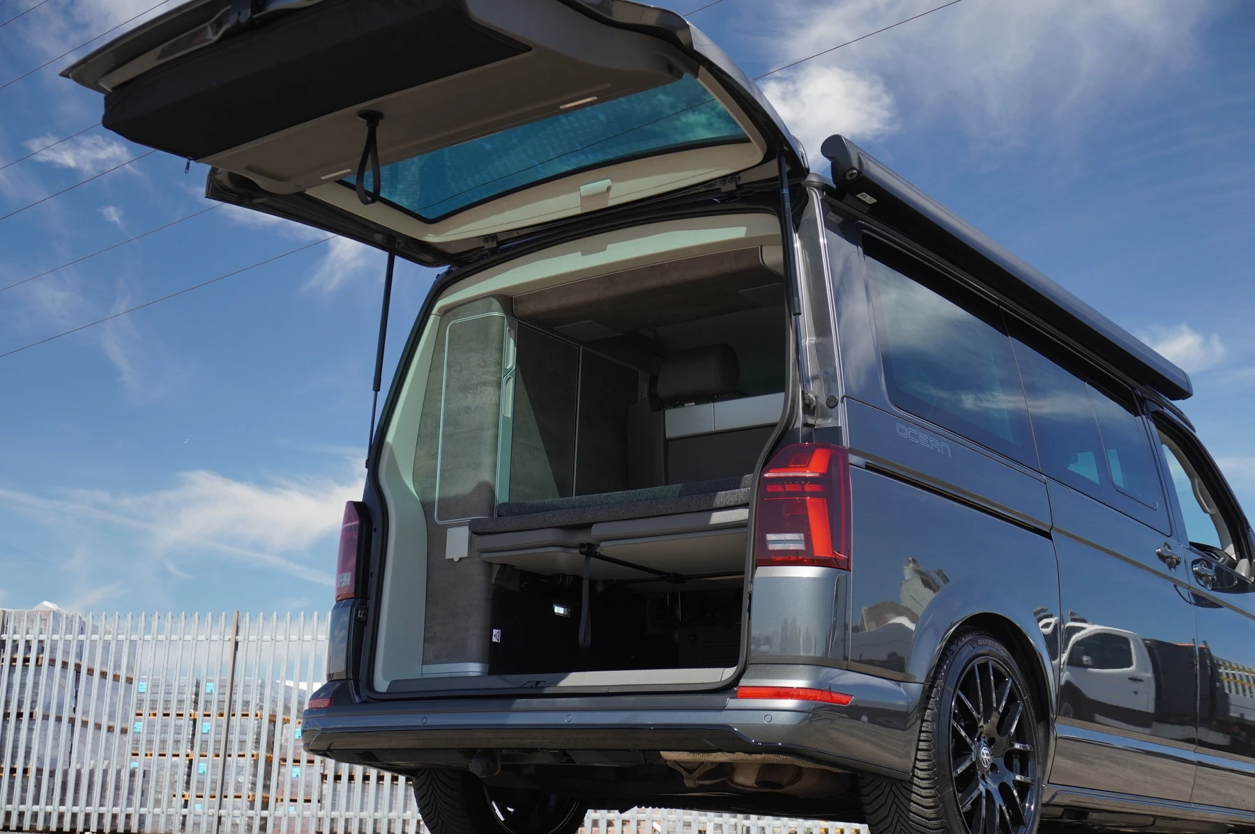 Volkswagen-California-image-20
