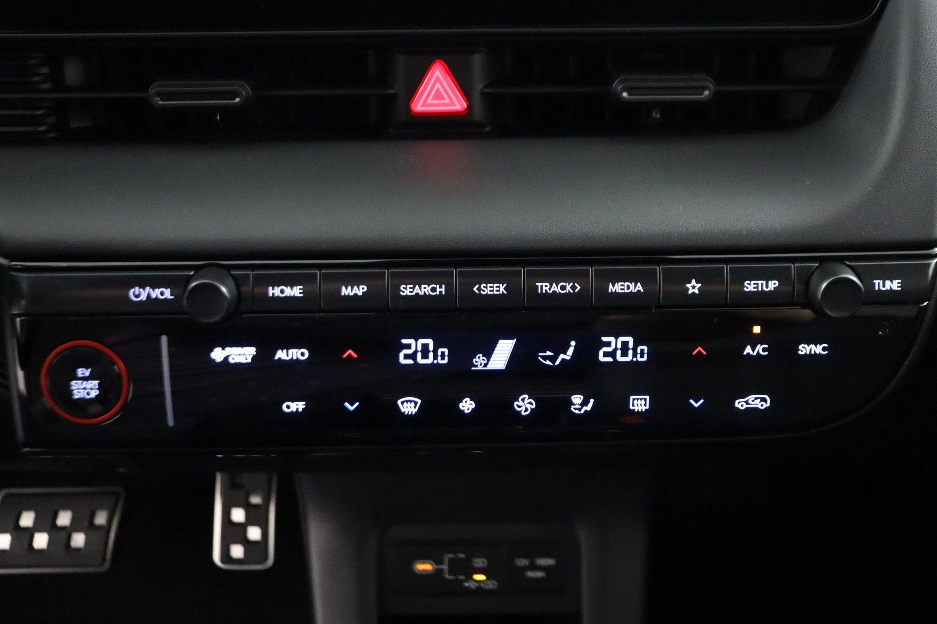 Hyundai-IONIQ 5-image-6