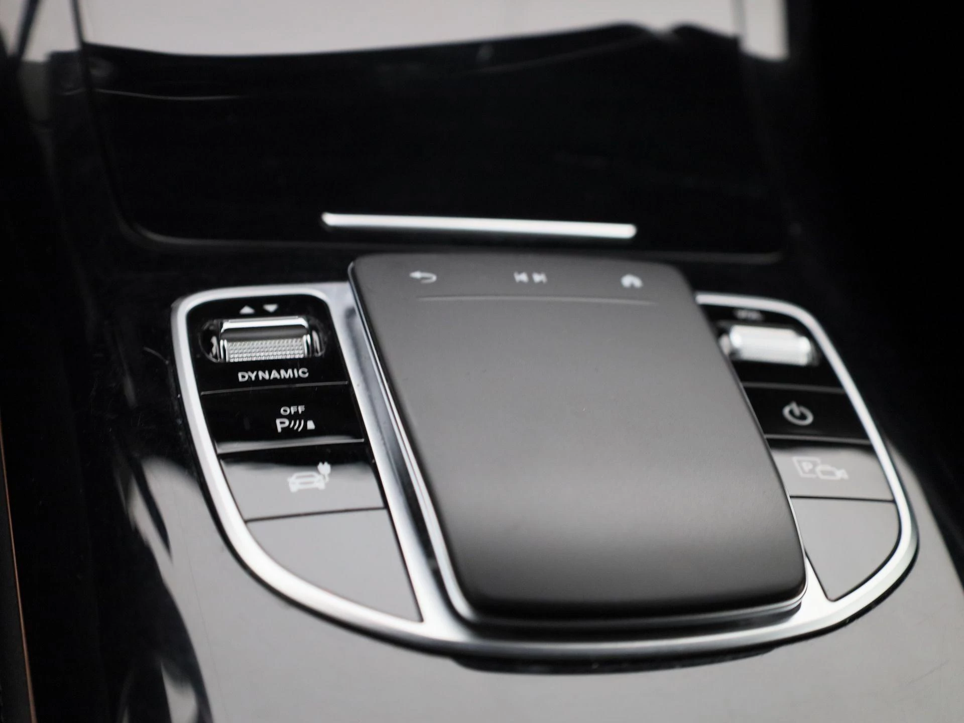 Mercedes-Benz EQC 400 4MATIC Business Solution AMG