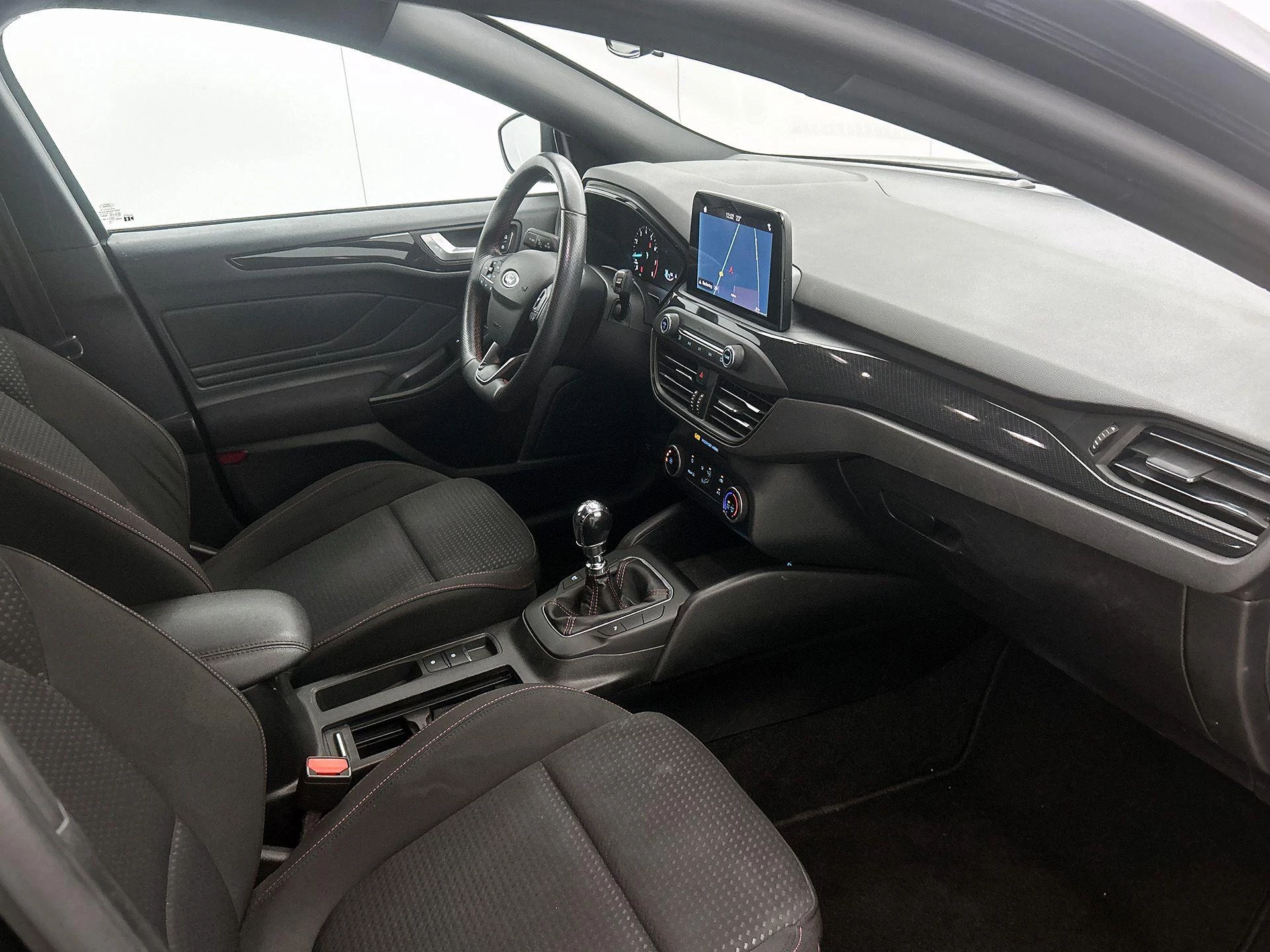 Ford Focus Wagon 1.0 EcoBoost ST Line Business