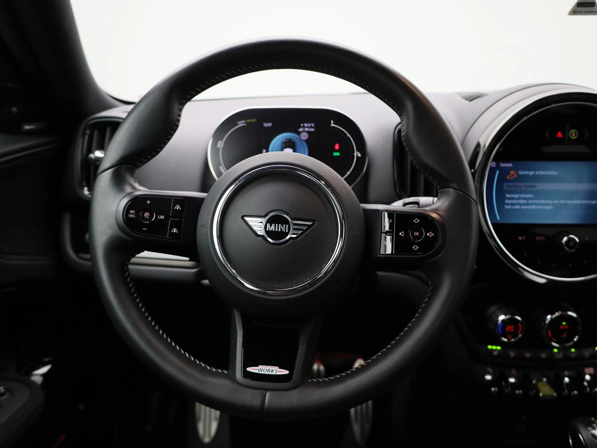 MINI-Countryman-image-6