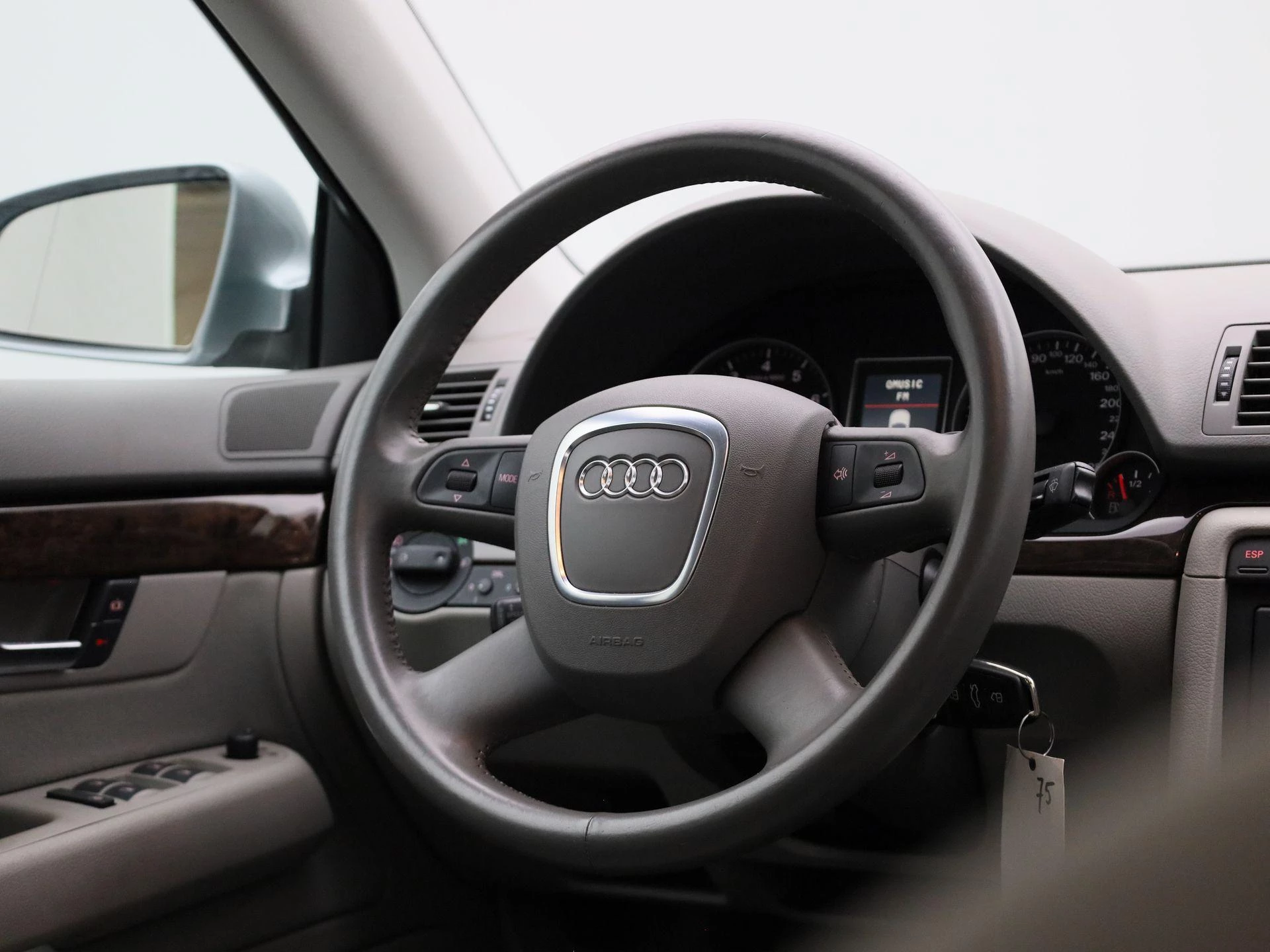 Audi-A4-image-44