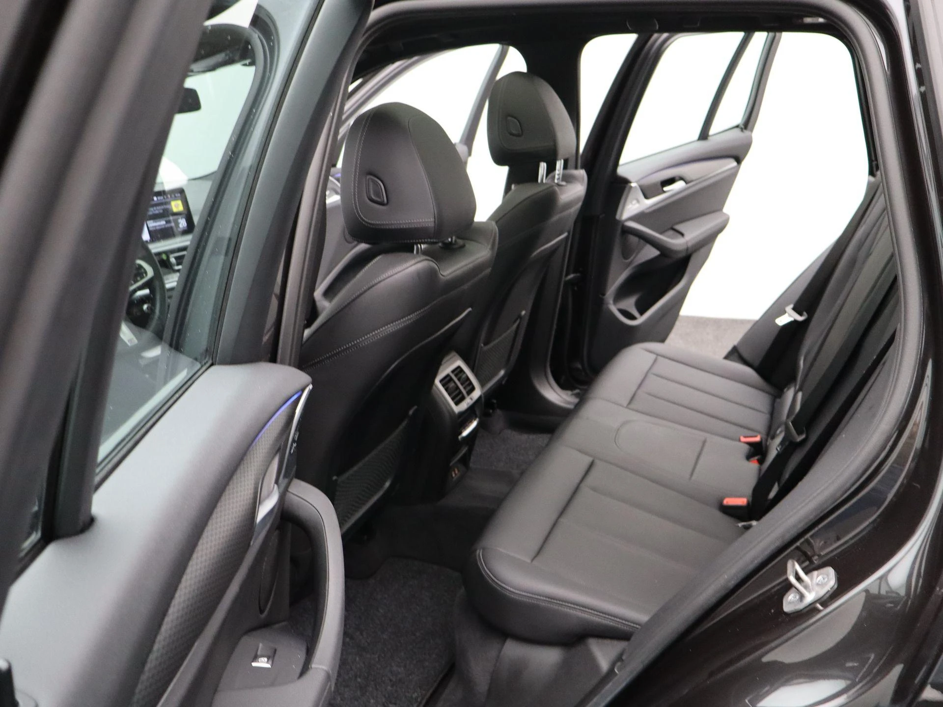 BMW-X3-image-11