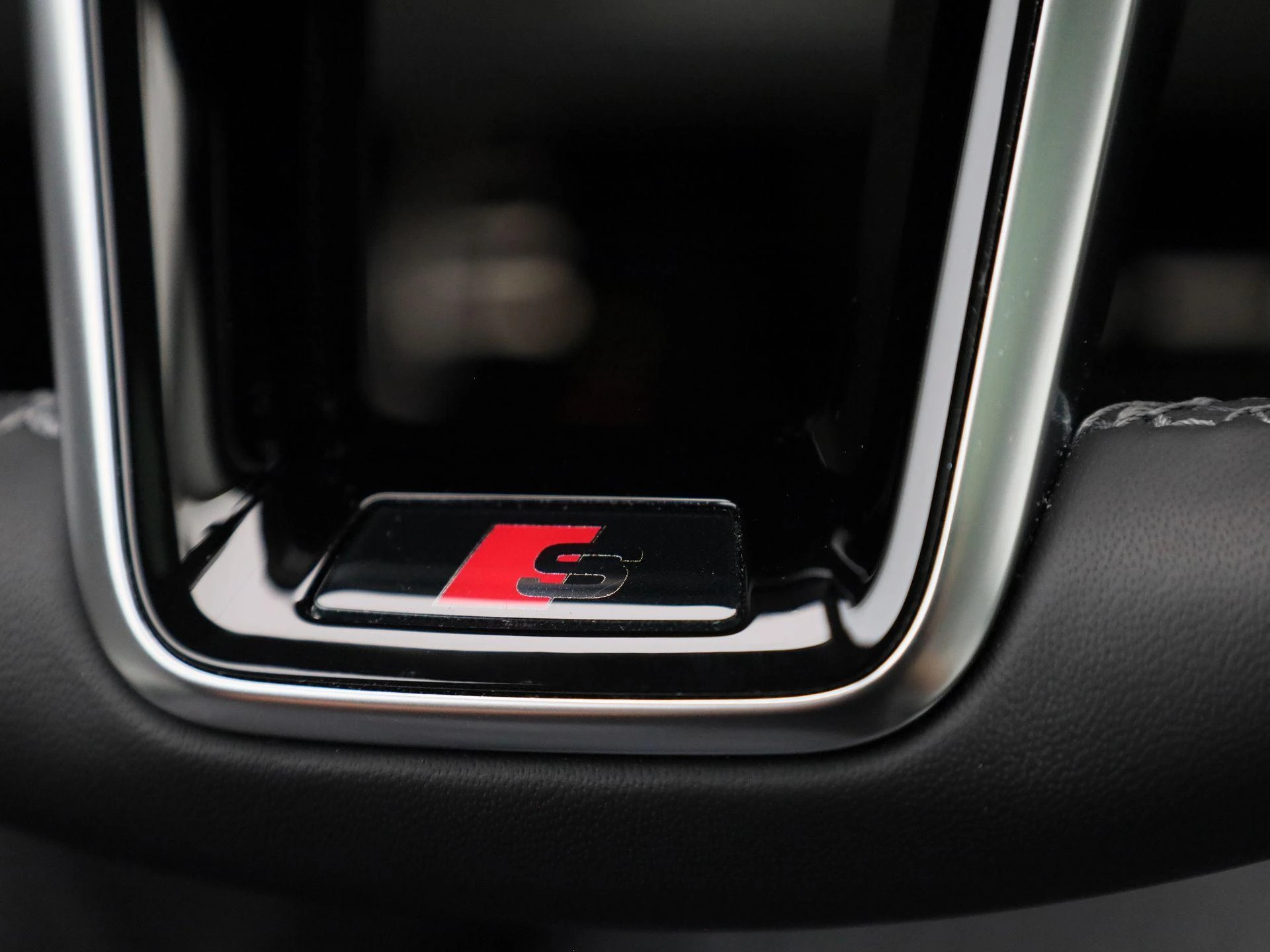 Audi-A8-image-31
