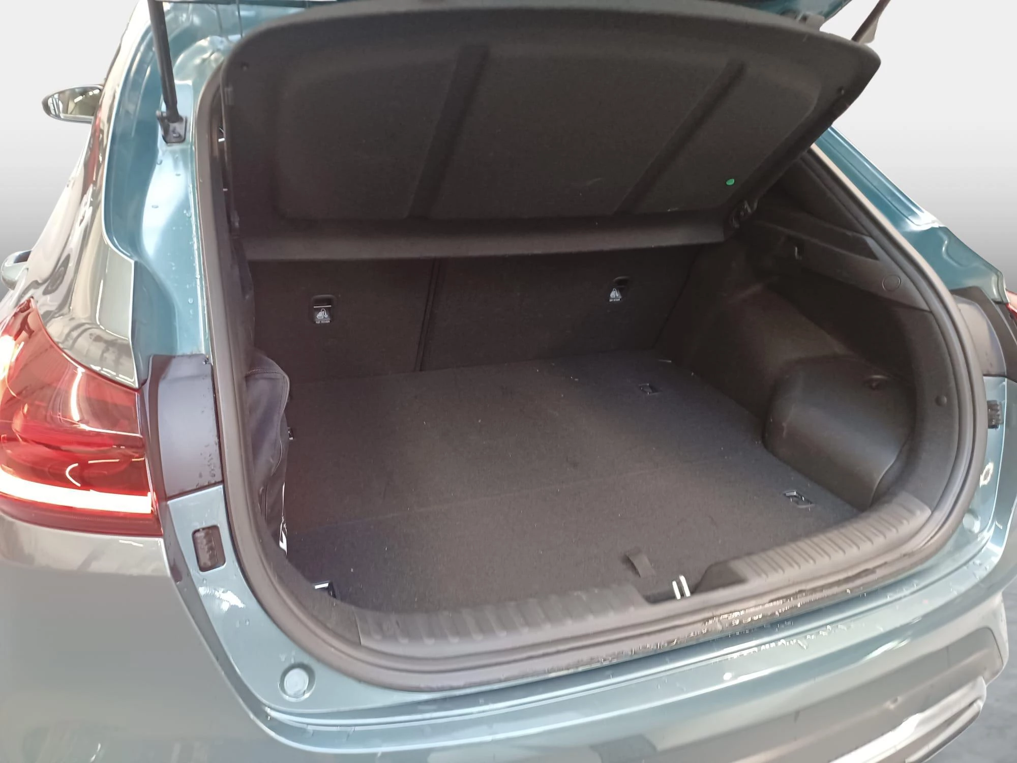 Kia XCeed 1.6 GDi PHEV DCT Business Line