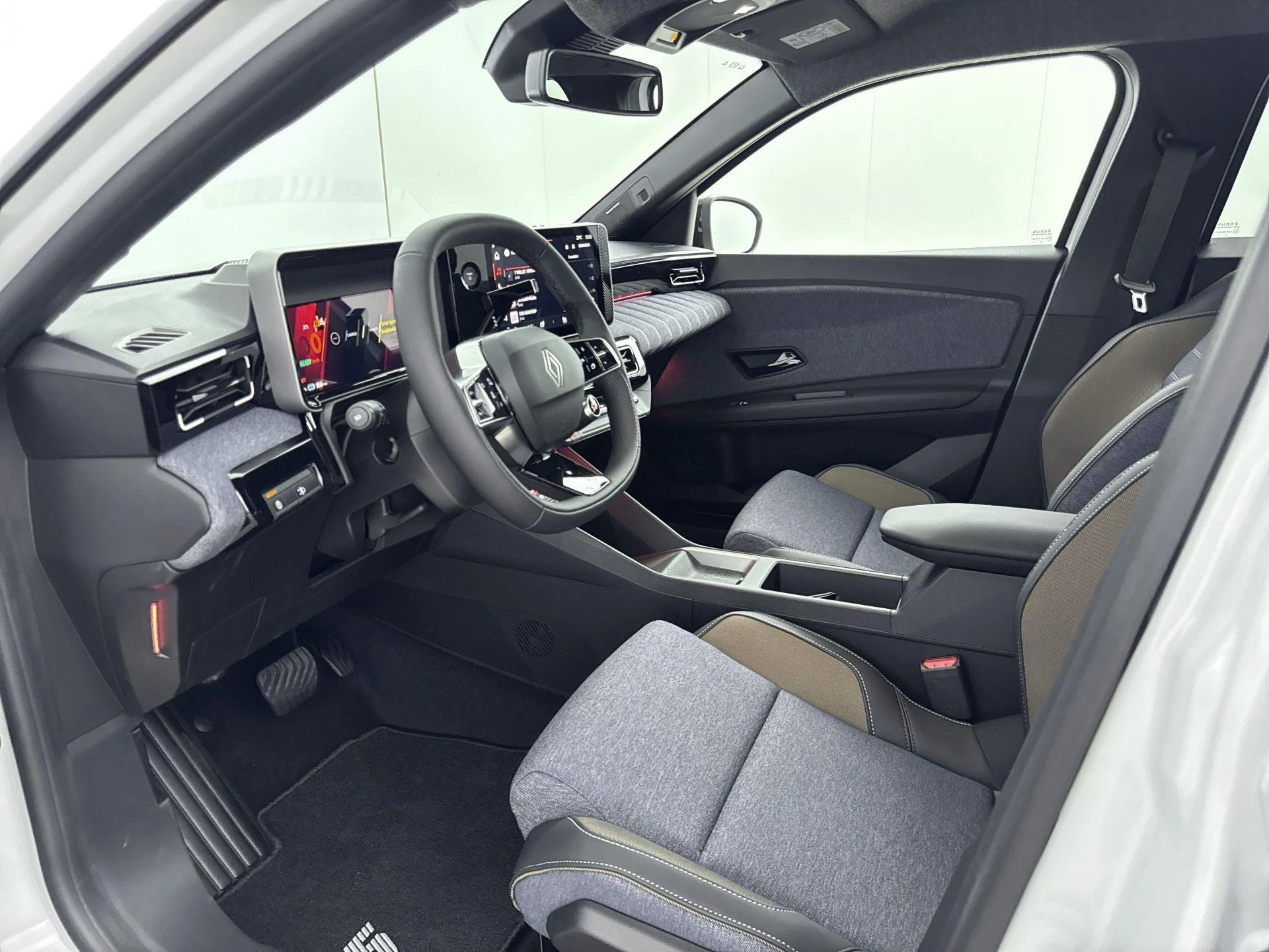 Renault-5-image-7