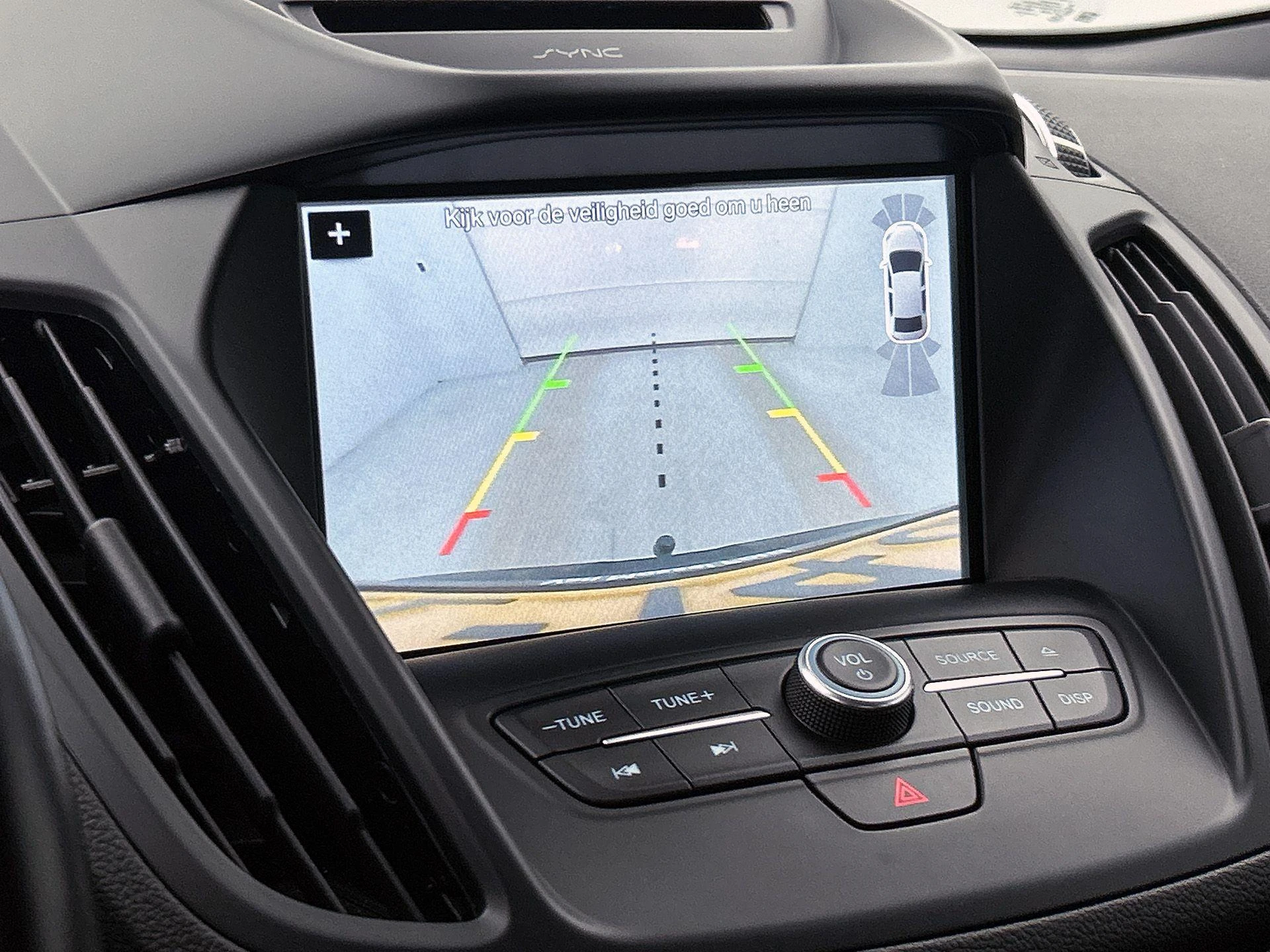 Ford-Kuga-image-13