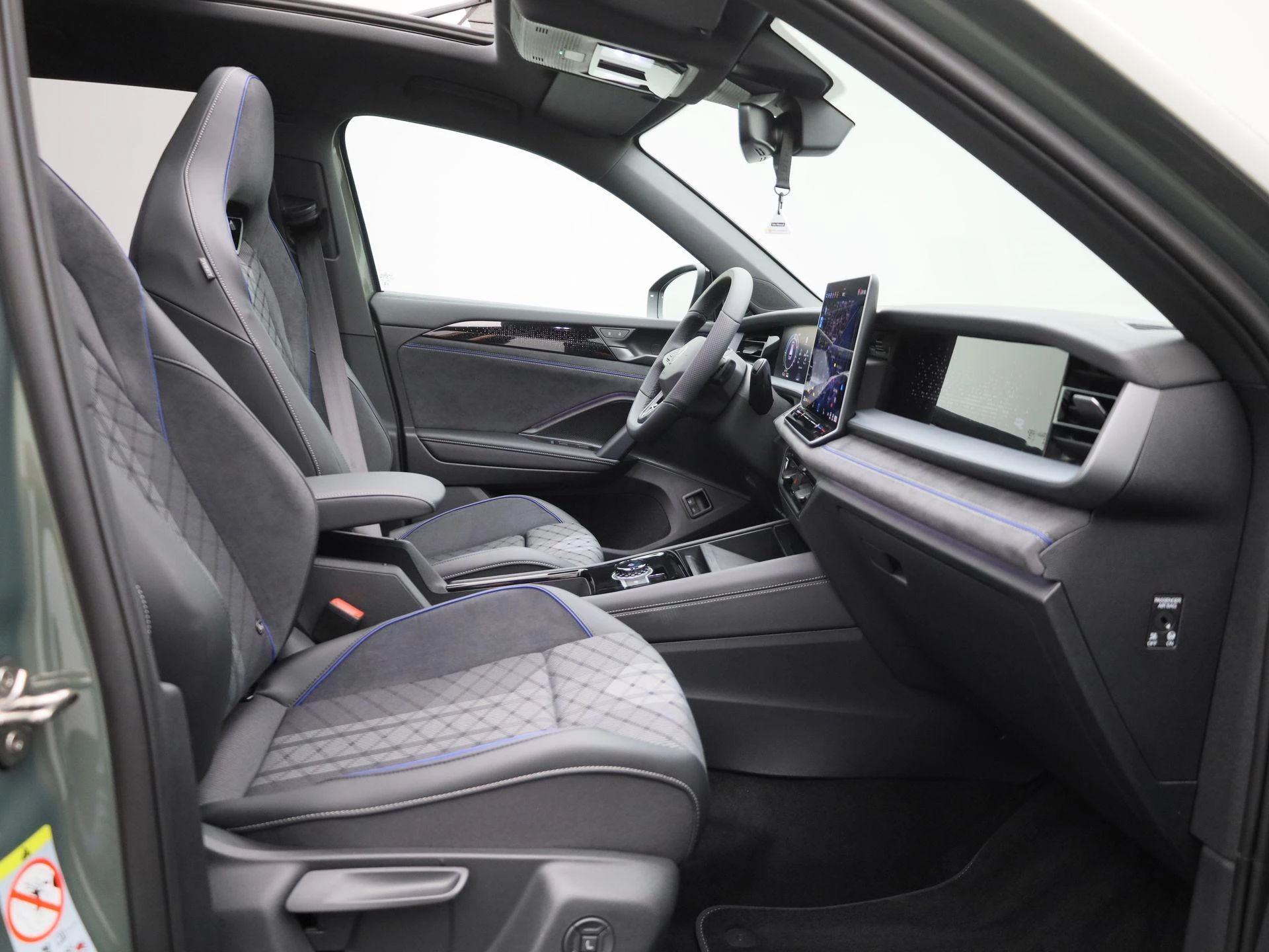 Volkswagen Tayron 1.5 eHybrid R-Line Edition 204 PK|
